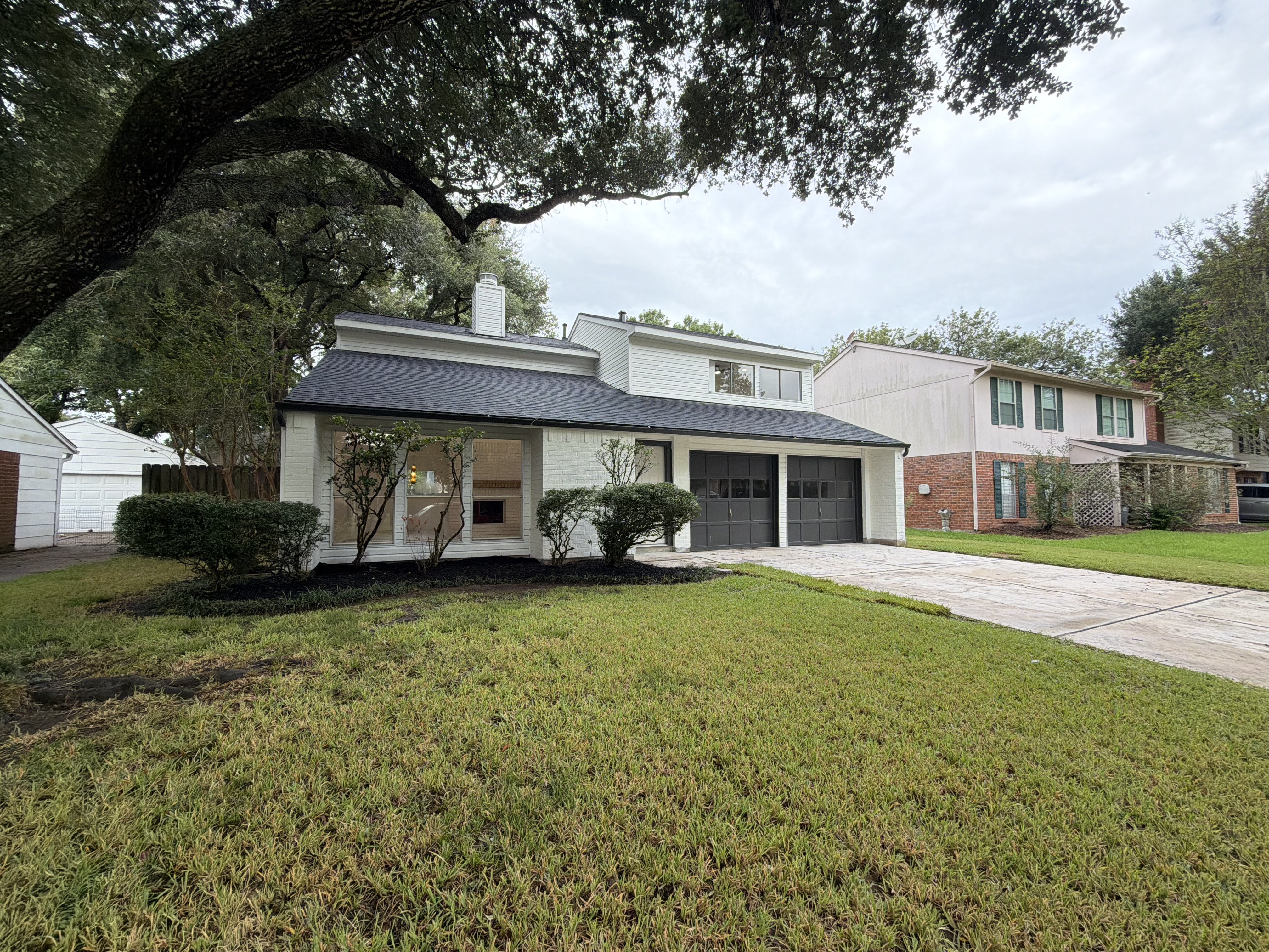 Photo 26 of 29 of 1319 Briarmead Dr, Richmond, TX