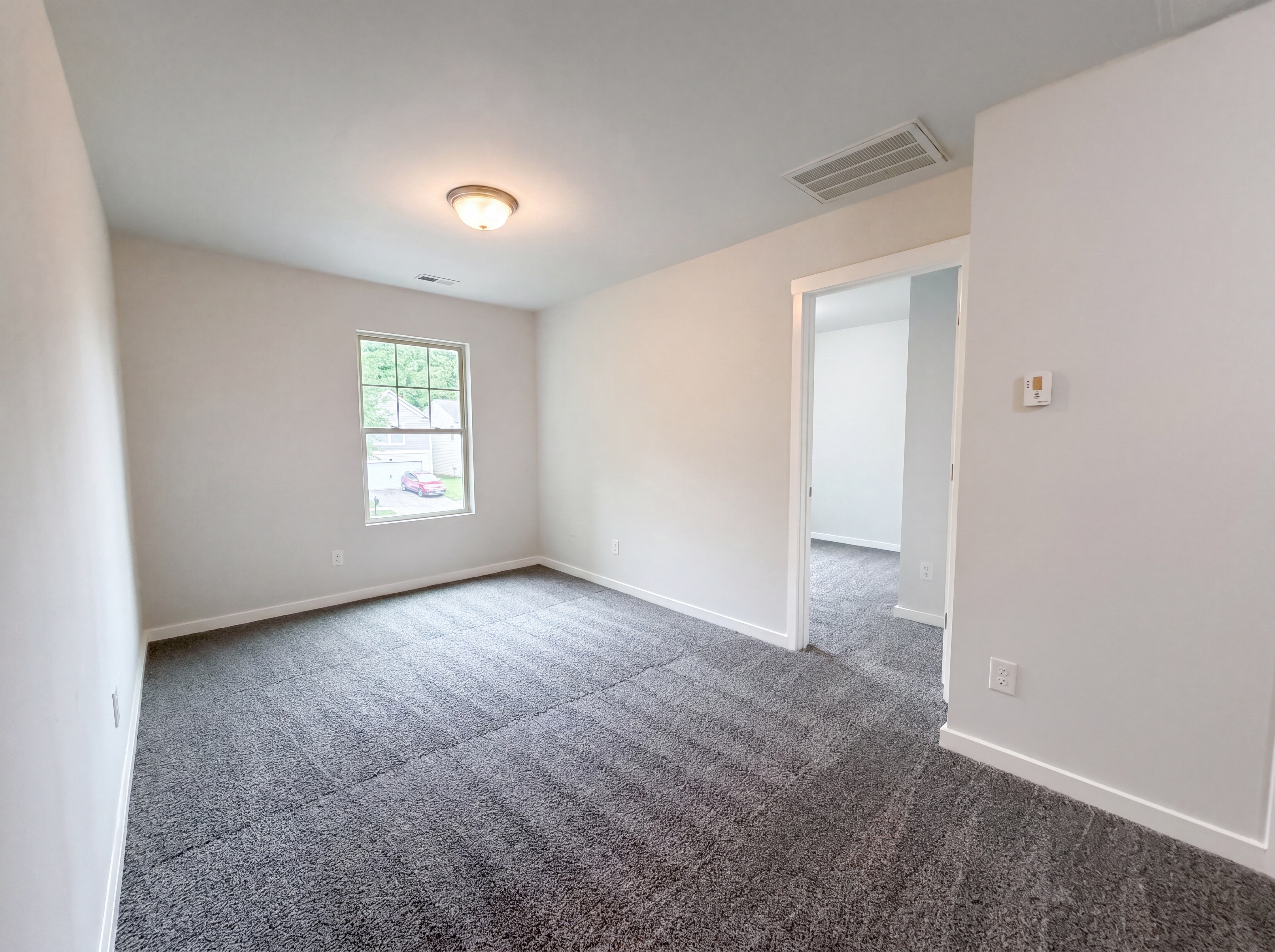 Photo 10 of 17 of 5304 Twin Brook Dr, Charlotte, NC