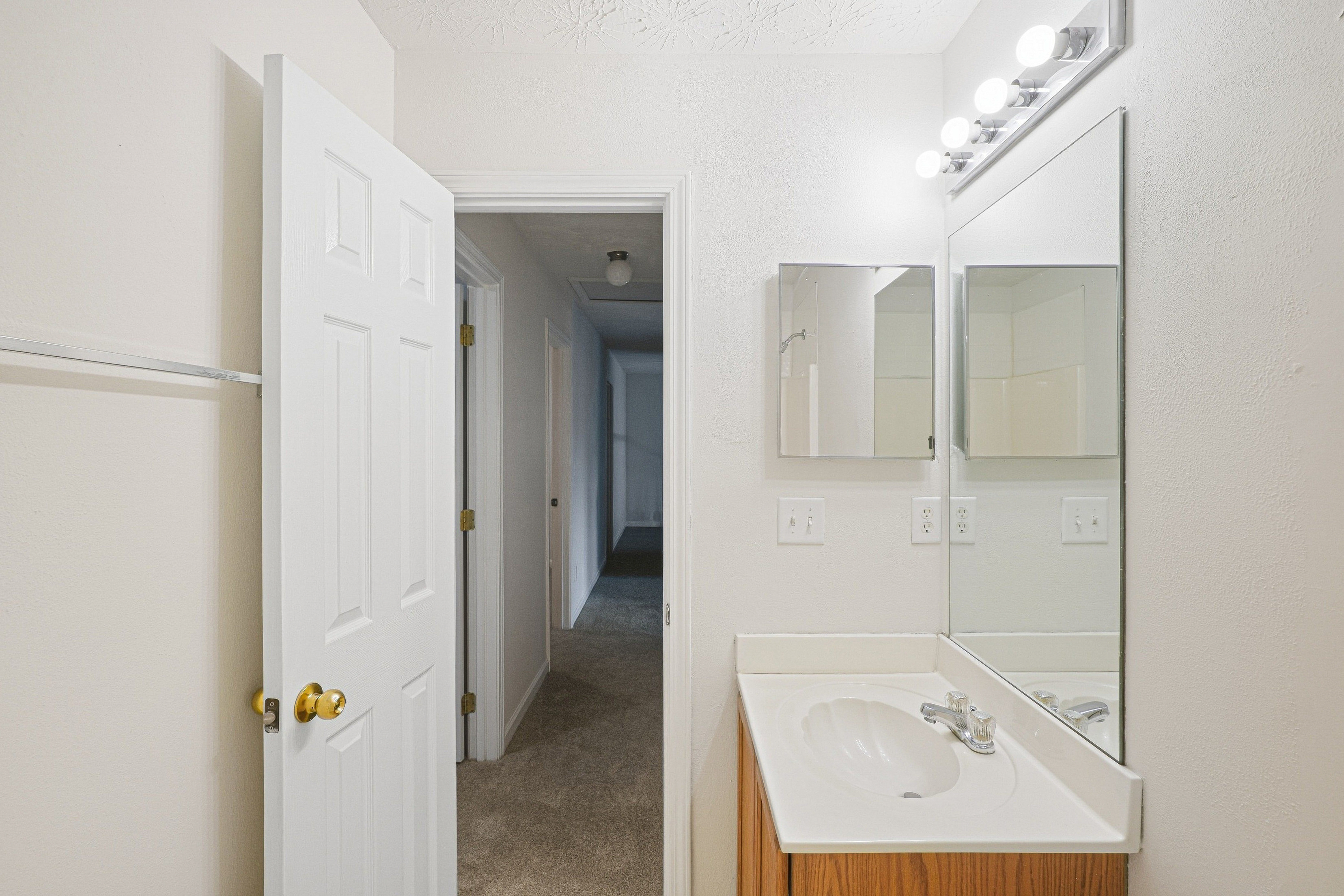Photo 51 of 60 of 2492 Halcyon Way, Lawrenceville, GA