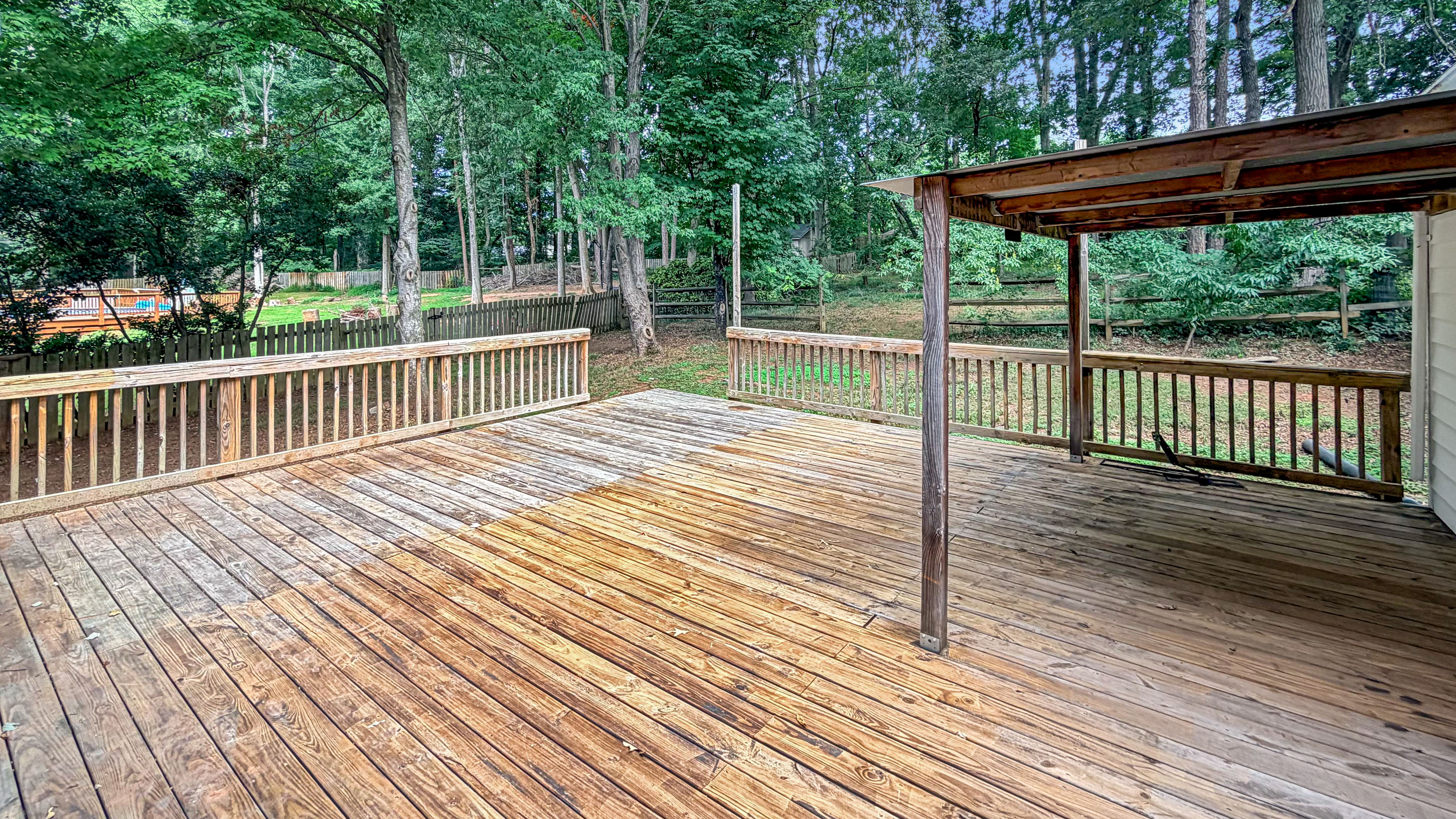 Photo 12 of 21 of 16539 Grapperhall Dr, Huntersville, NC