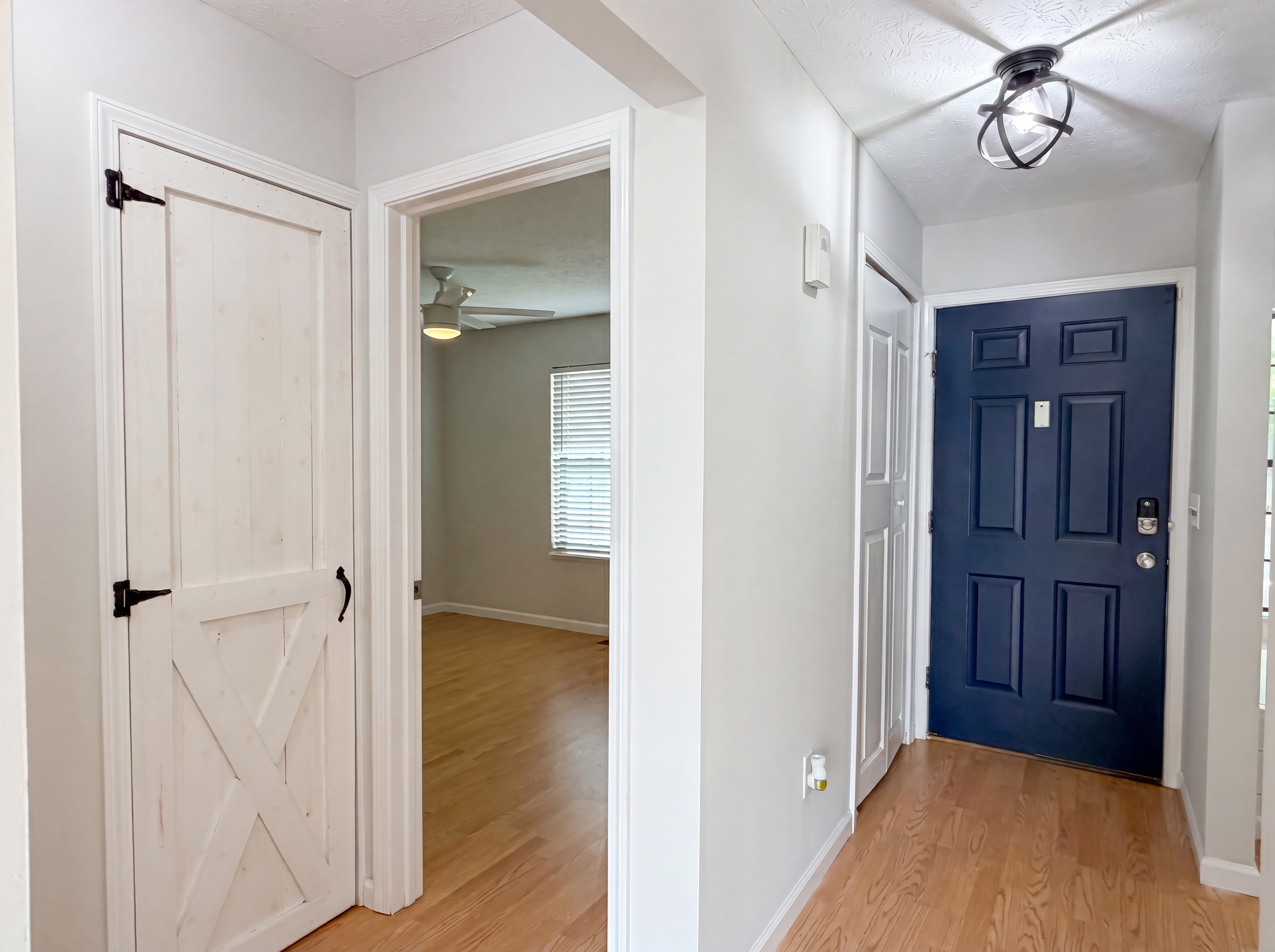 Photo 6 of 28 of 195 Brackbill Ct, Pickerington, OH