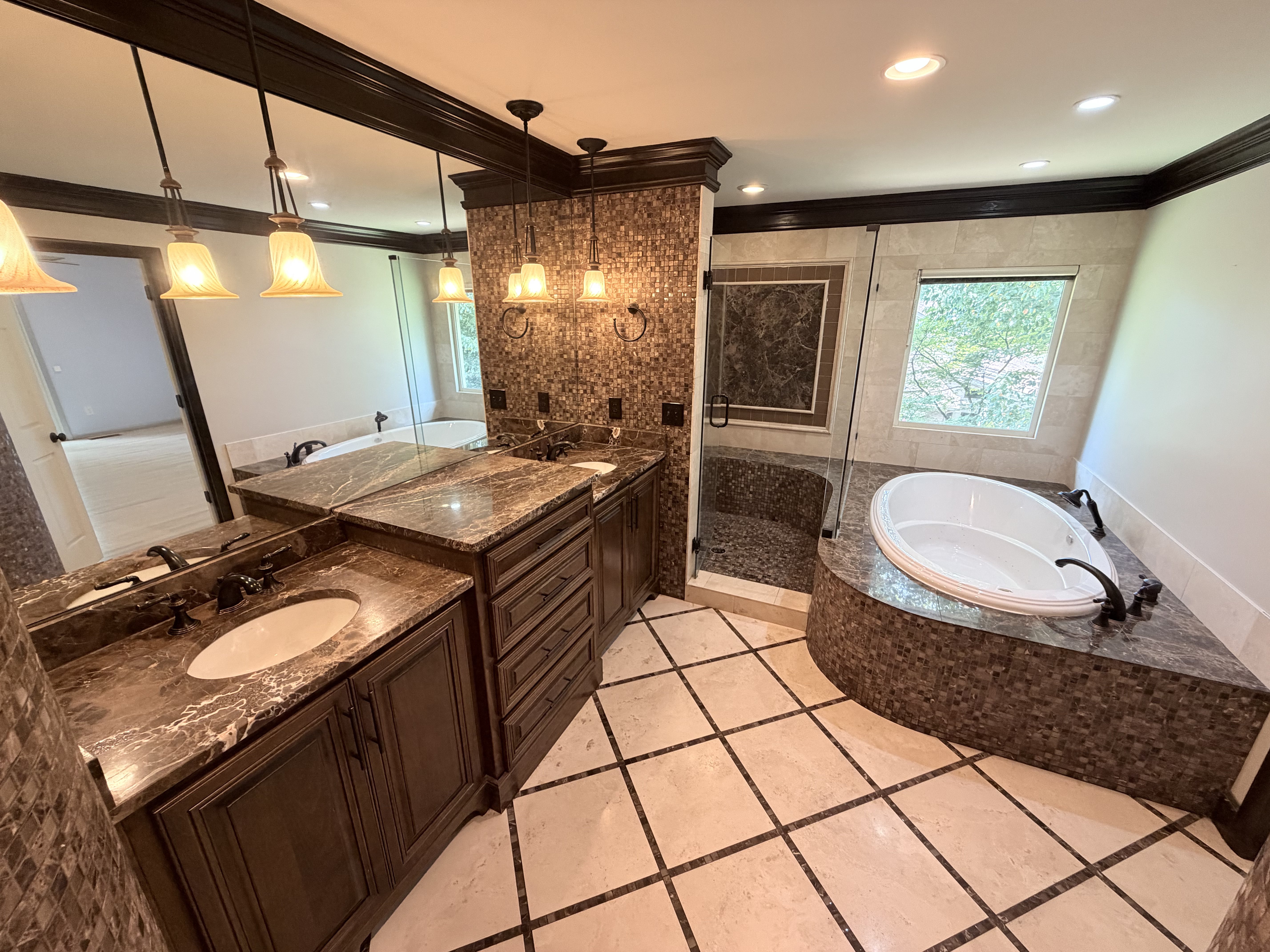Photo 29 of 44 of 5344 Forest Springs Dr, Atlanta, GA