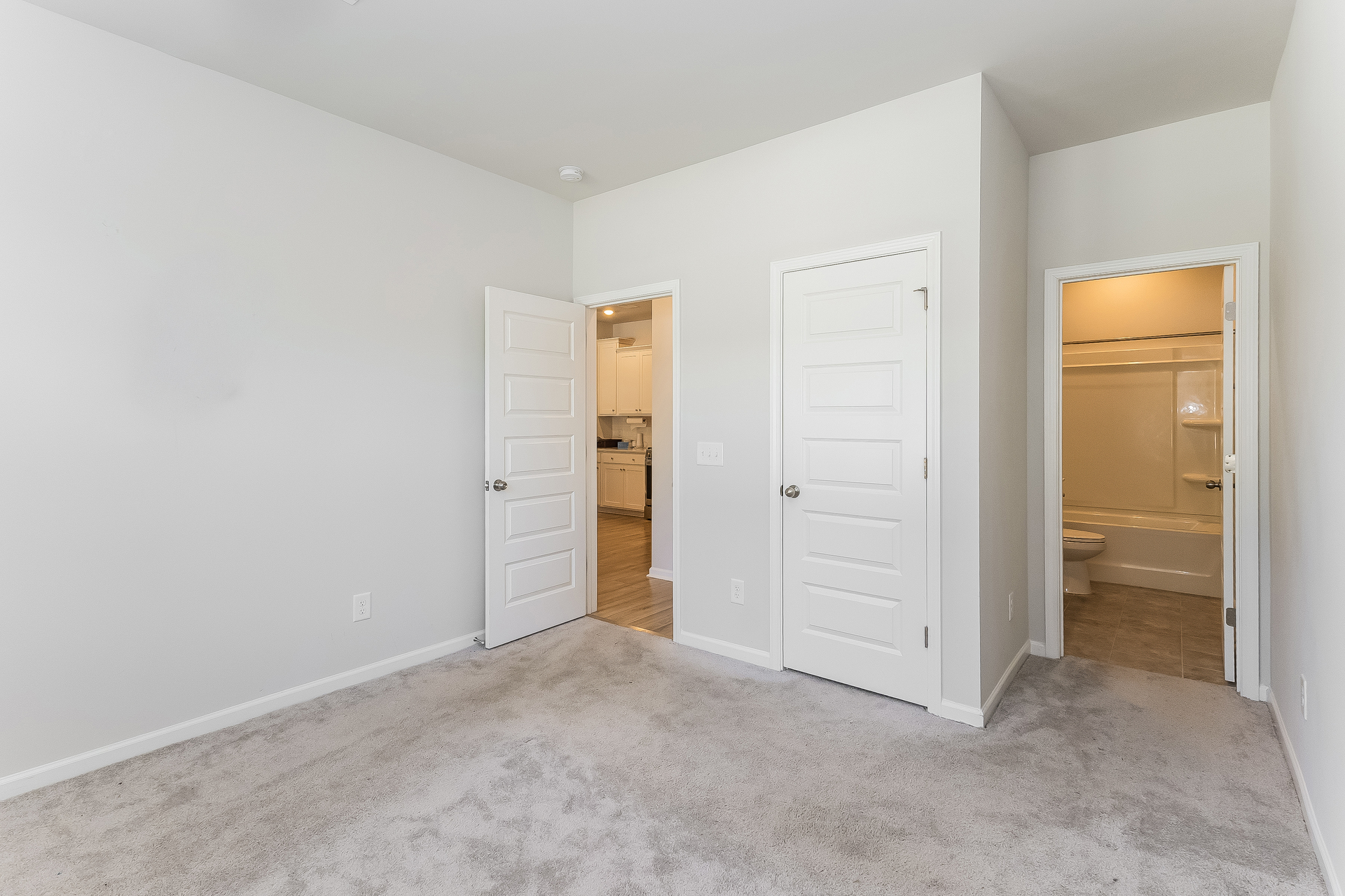 Photo 15 of 23 of 216 Red Bluff St, Summerville, SC
