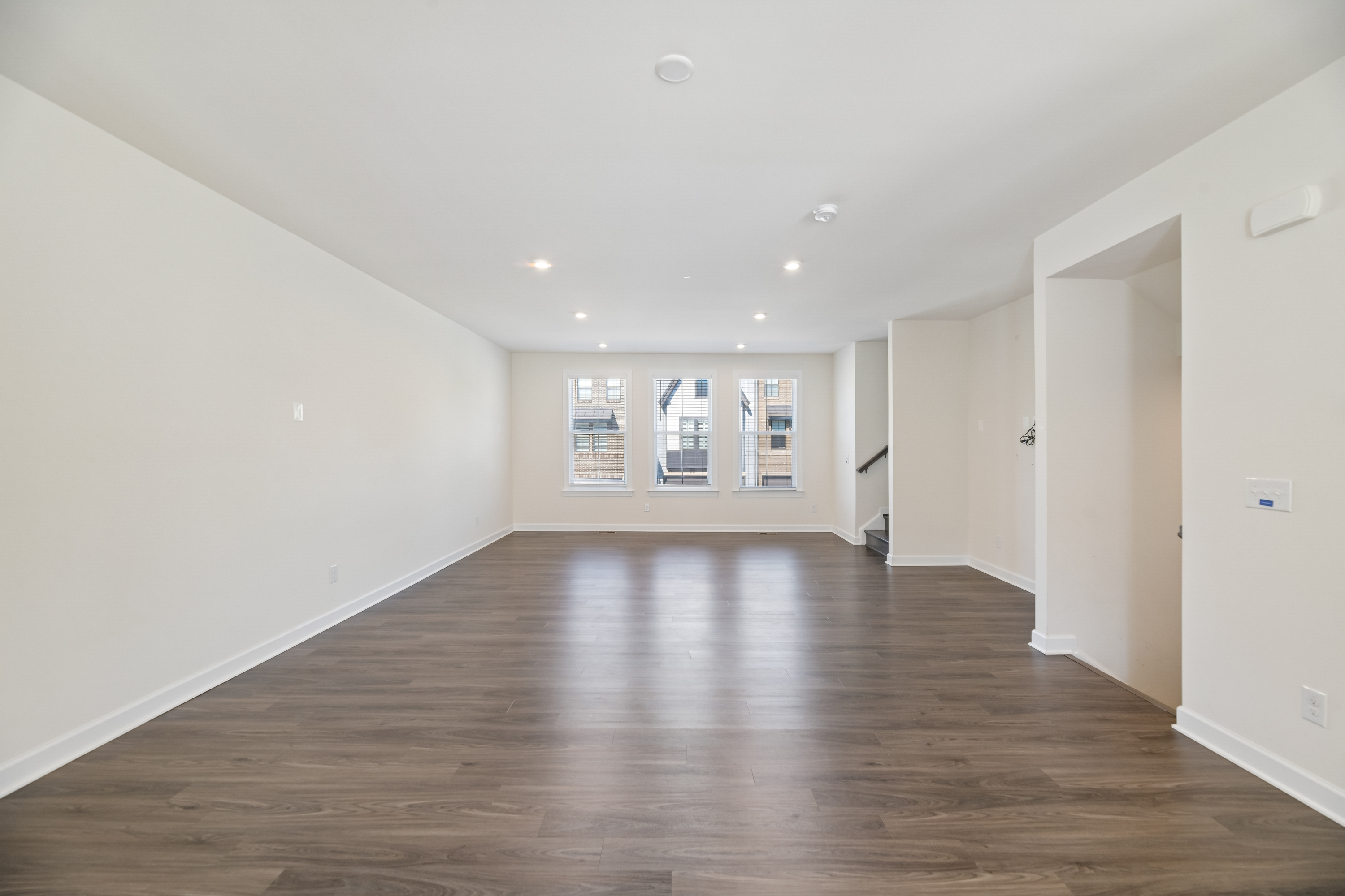 Photo 17 of 60 of 8124 Bock Farm Pl, Alexandria, VA