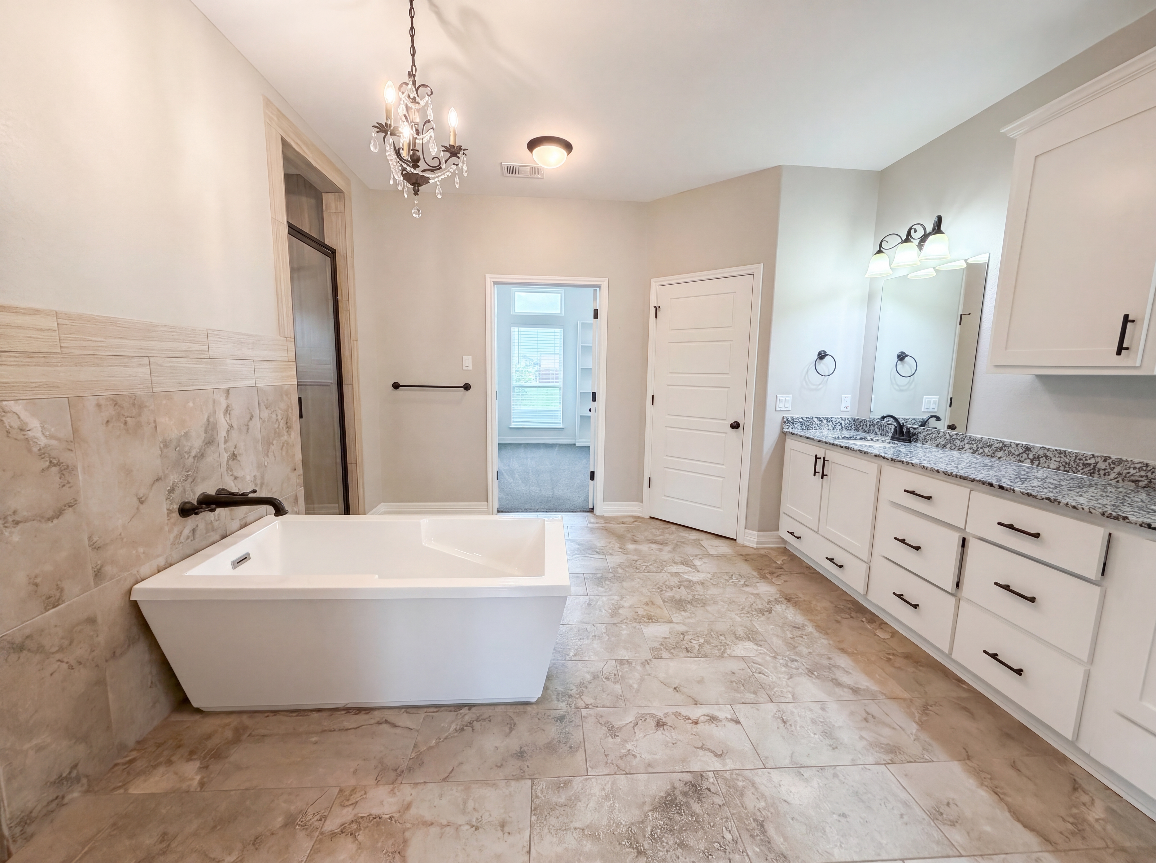 Photo 11 of 21 of 6112 Wye Oak Dr, Salado, TX