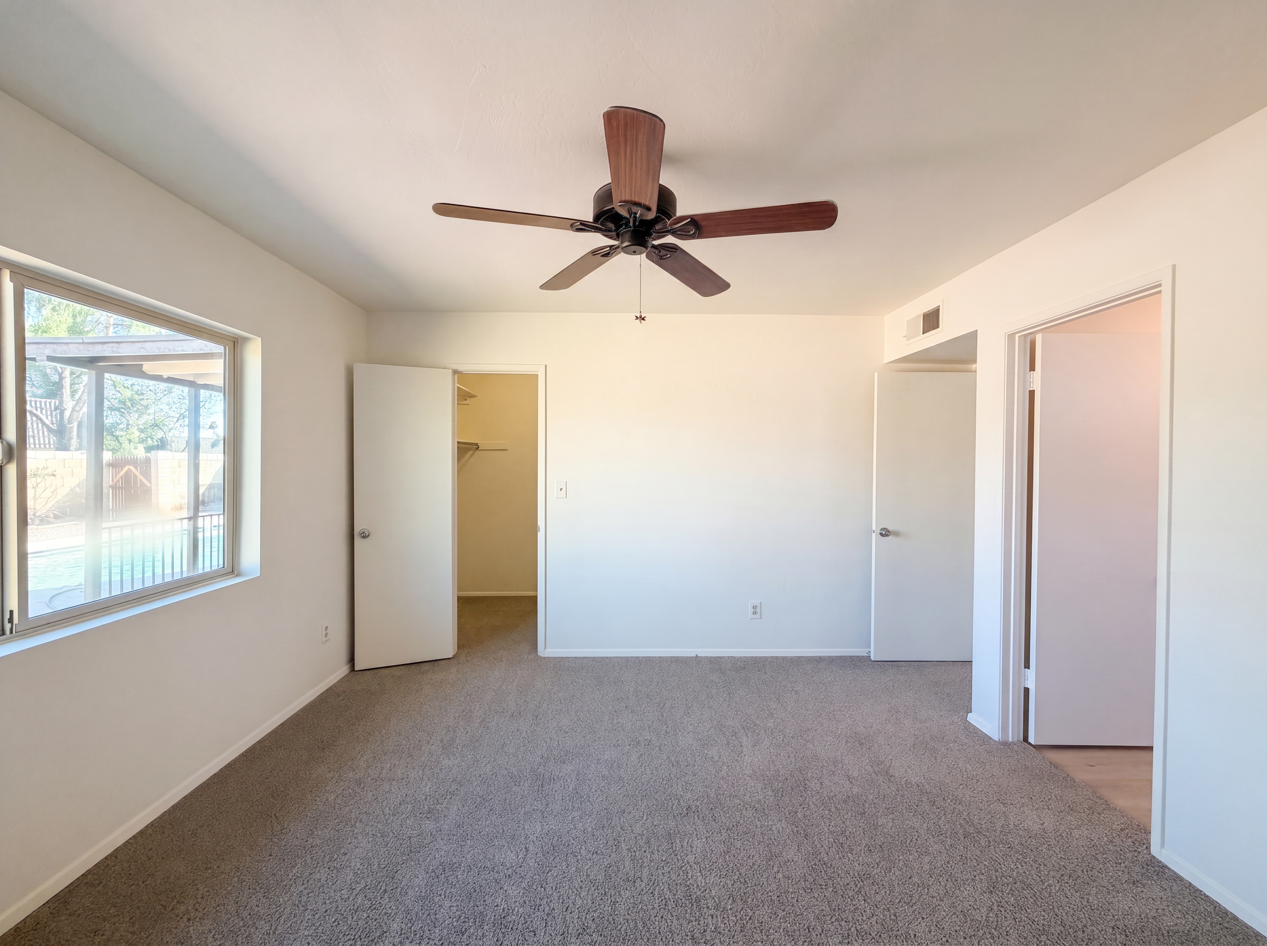 Photo 4 of 24 of 4813 S Terry Ln, Tempe, AZ