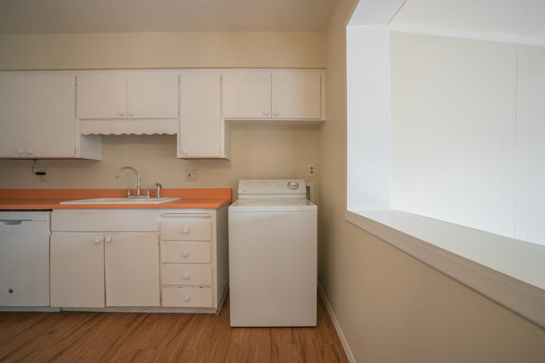 Photo 21 of 26 - 2239 W Laurel Ln, Phoenix, AZ 85029