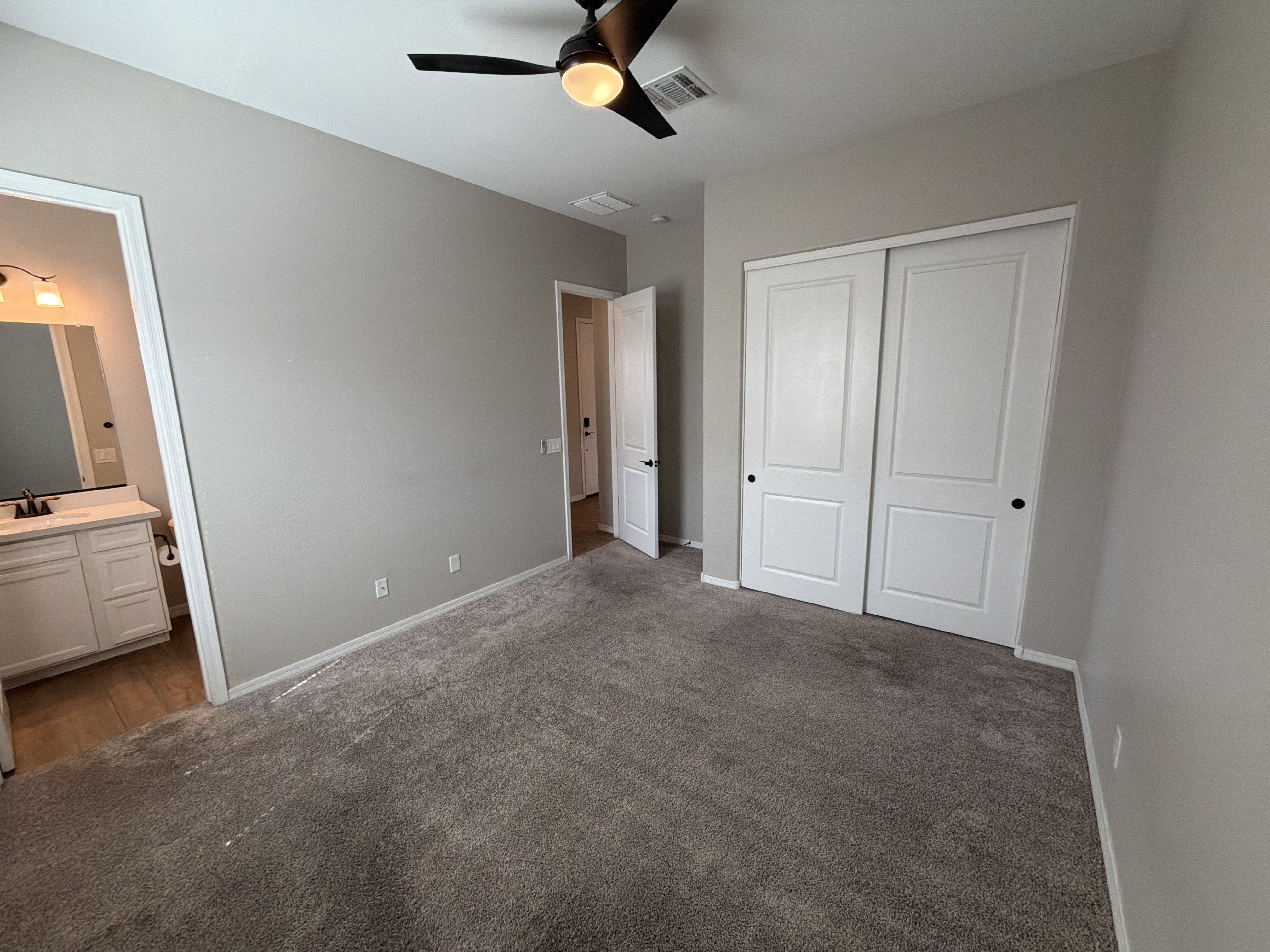 Photo 30 of 55 of 4511 N 93rd Dr, Phoenix, AZ
