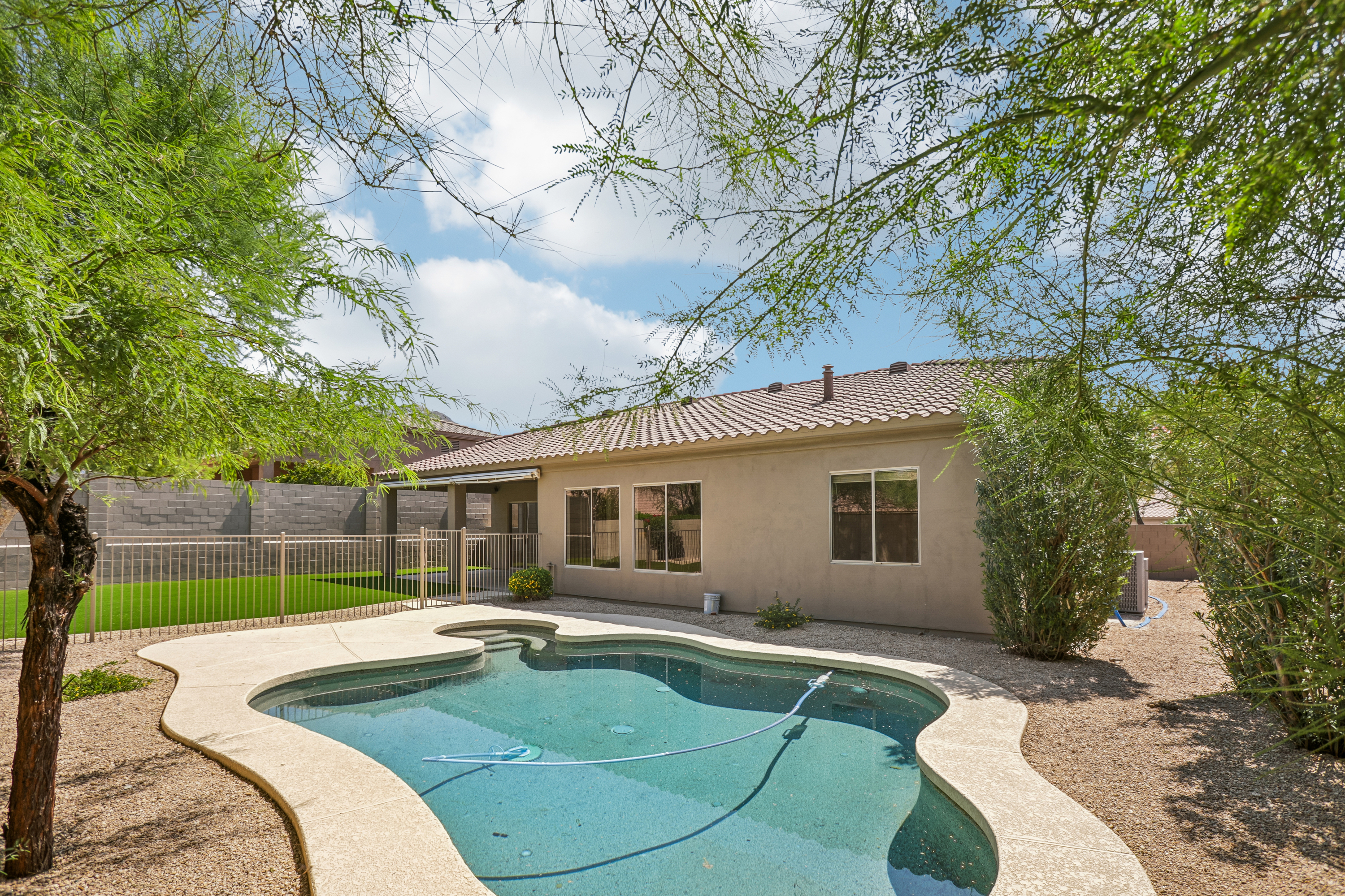 Photo 6 of 35 of 16484 N 108th Pl, Scottsdale, AZ