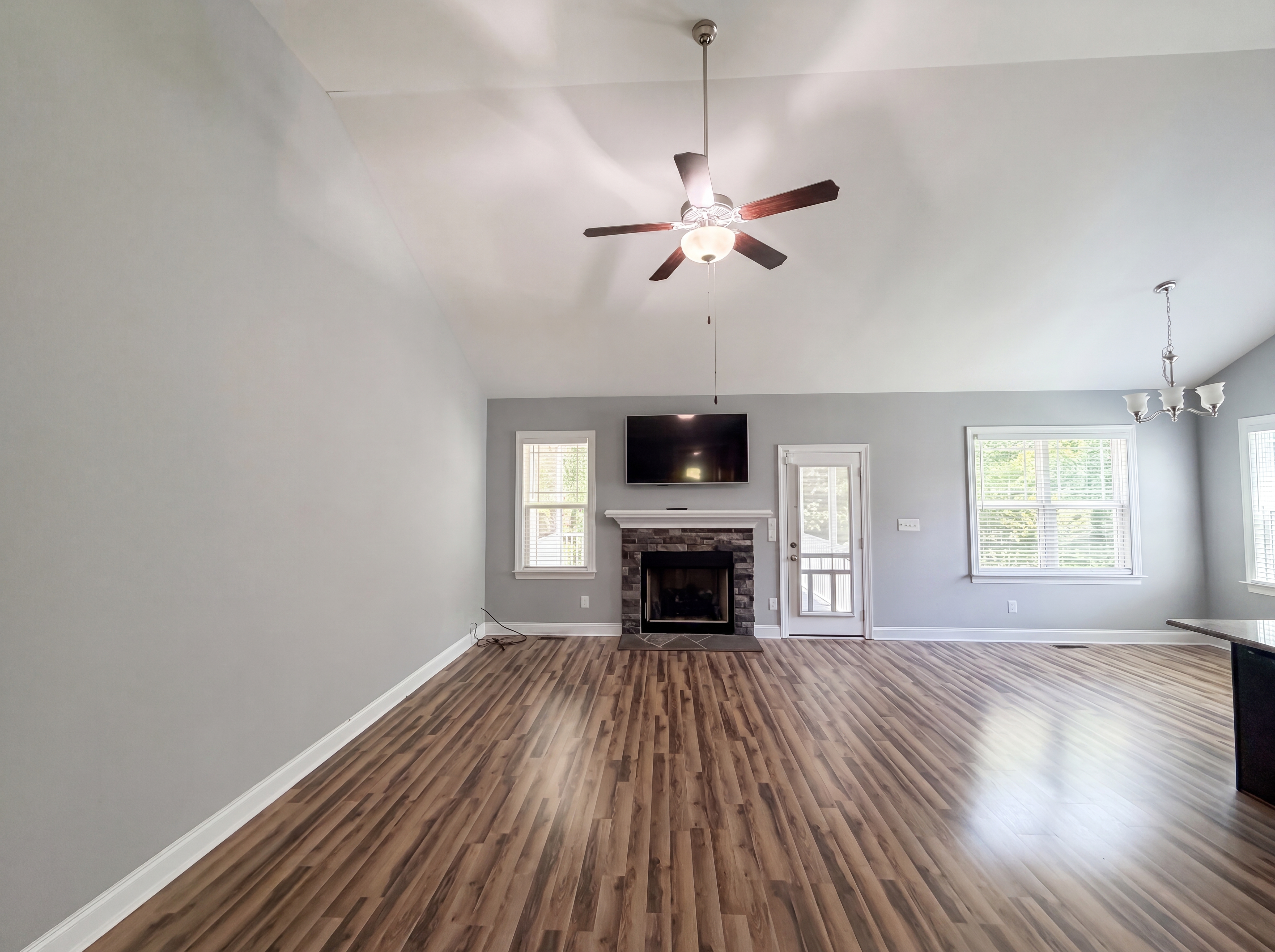 Photo 7 of 19 of 372 Cotton Mill Dr, Zebulon, NC