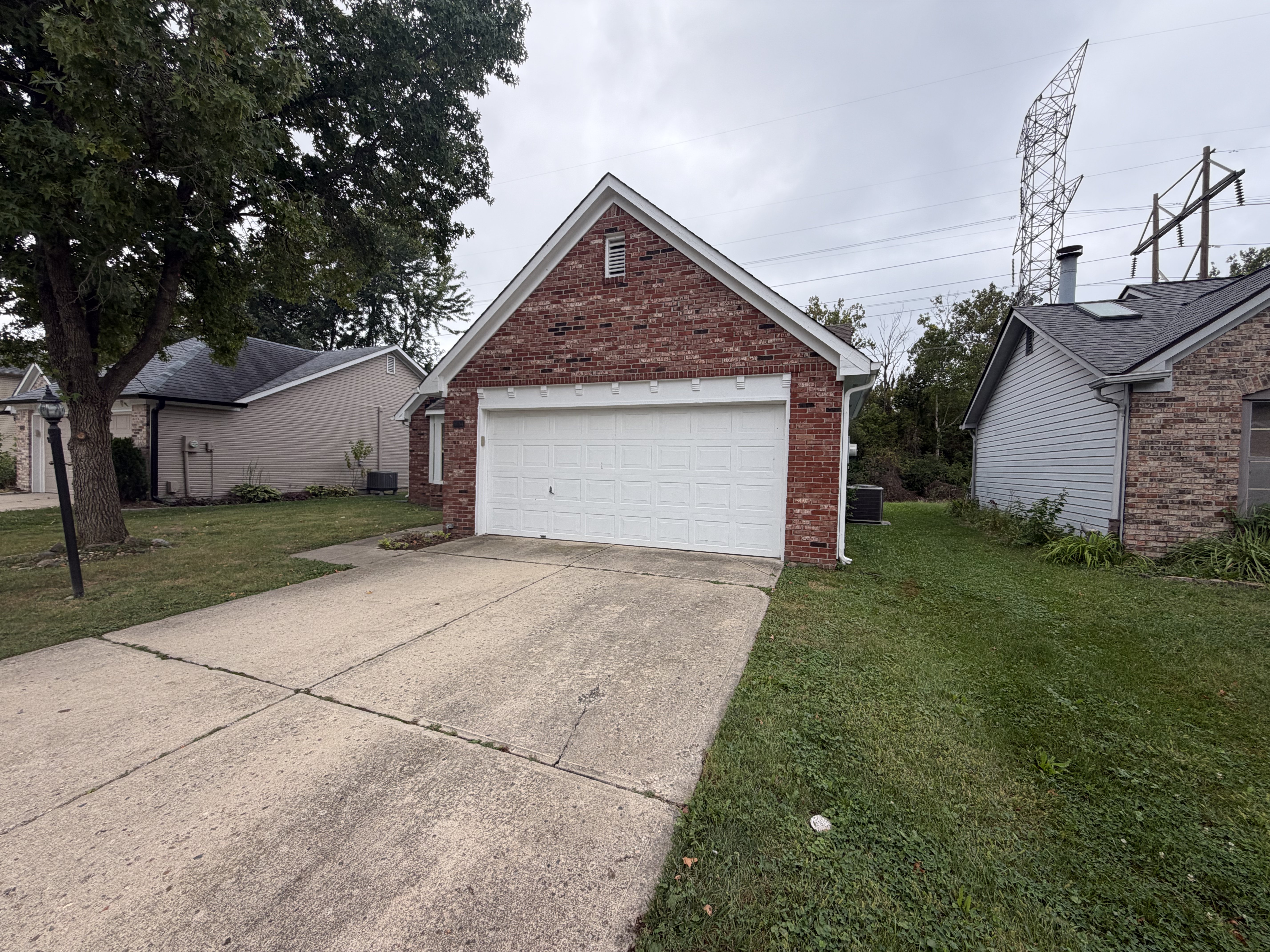 Photo 44 of 61 of 5654 Crown Vetch Pl, Indianapolis, IN