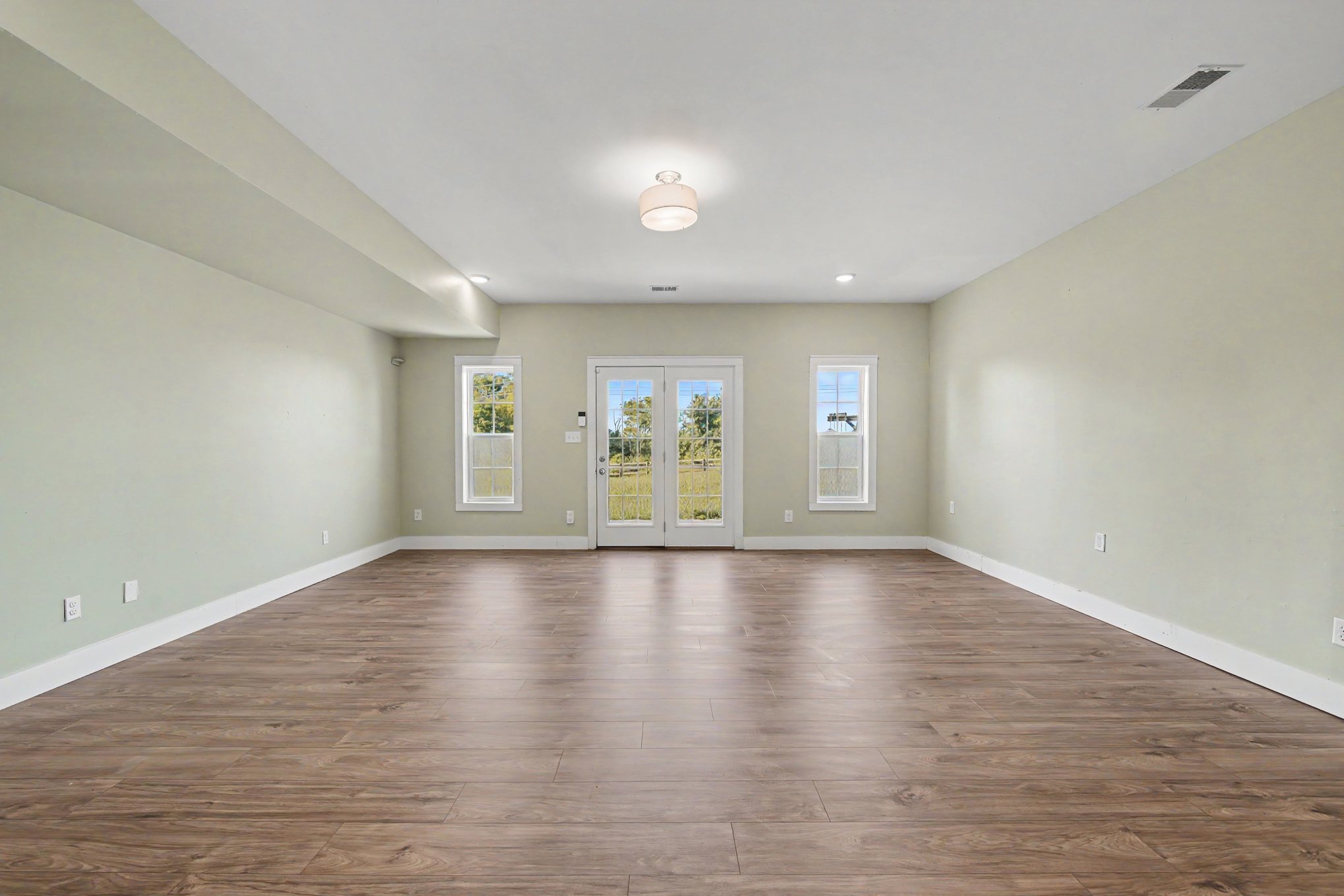 Photo 4 of 18 of 160 Herndon Ln, Berea, KY