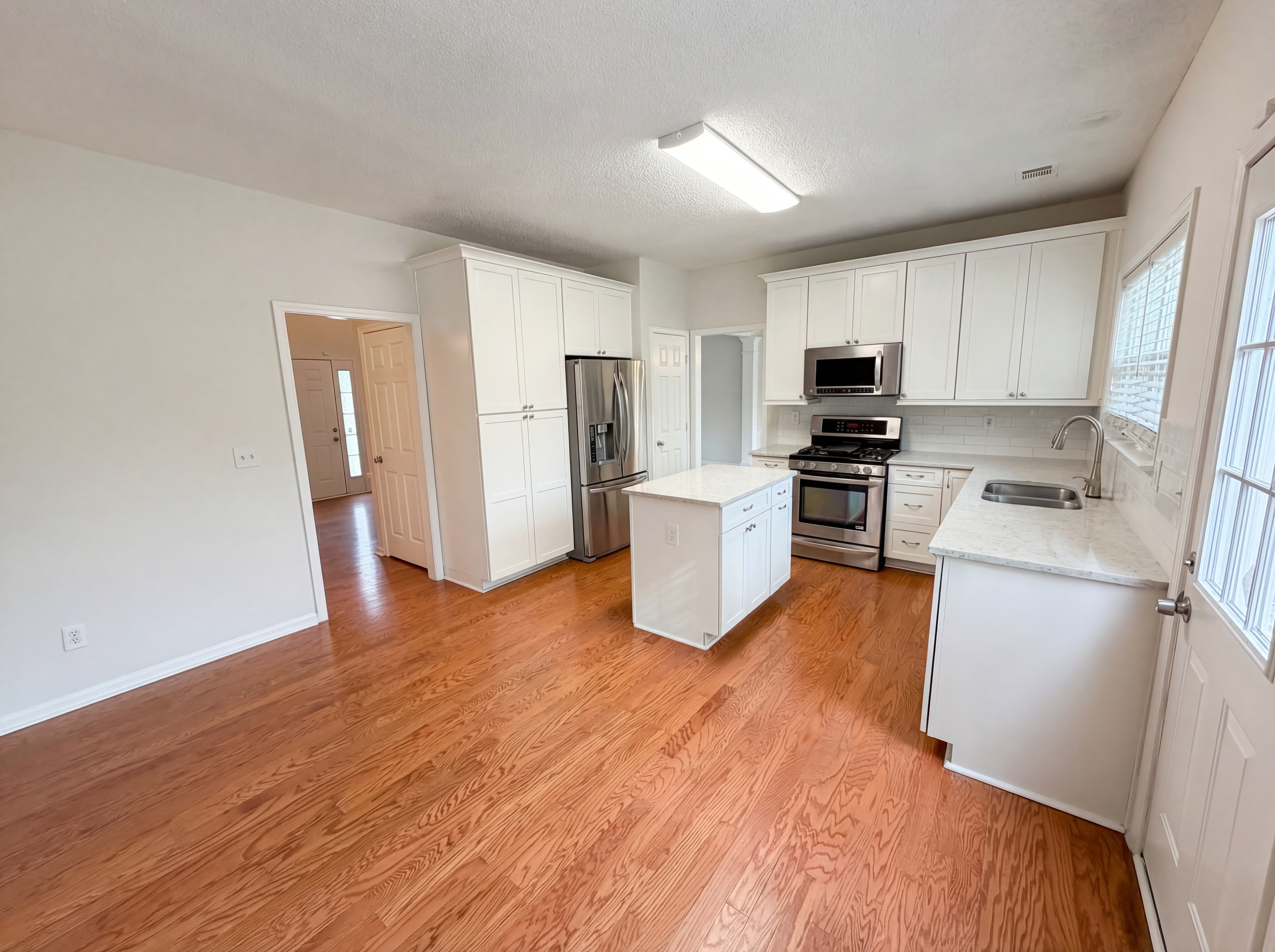 Photo 17 of 45 of 3935 Lake Lanier Dr, Duluth, GA