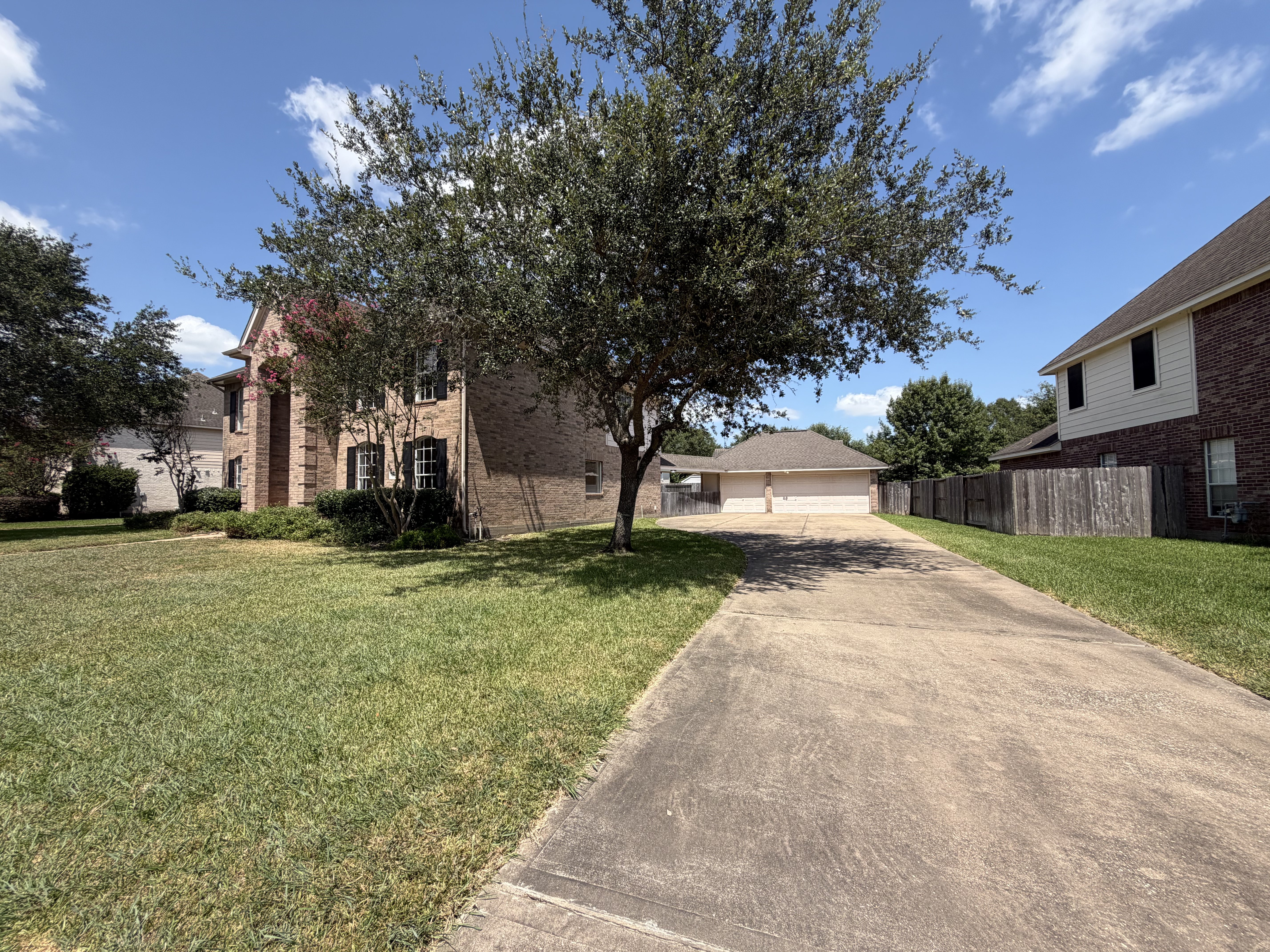 Photo 28 of 30 of 2854 Everett Dr, Friendswood, TX