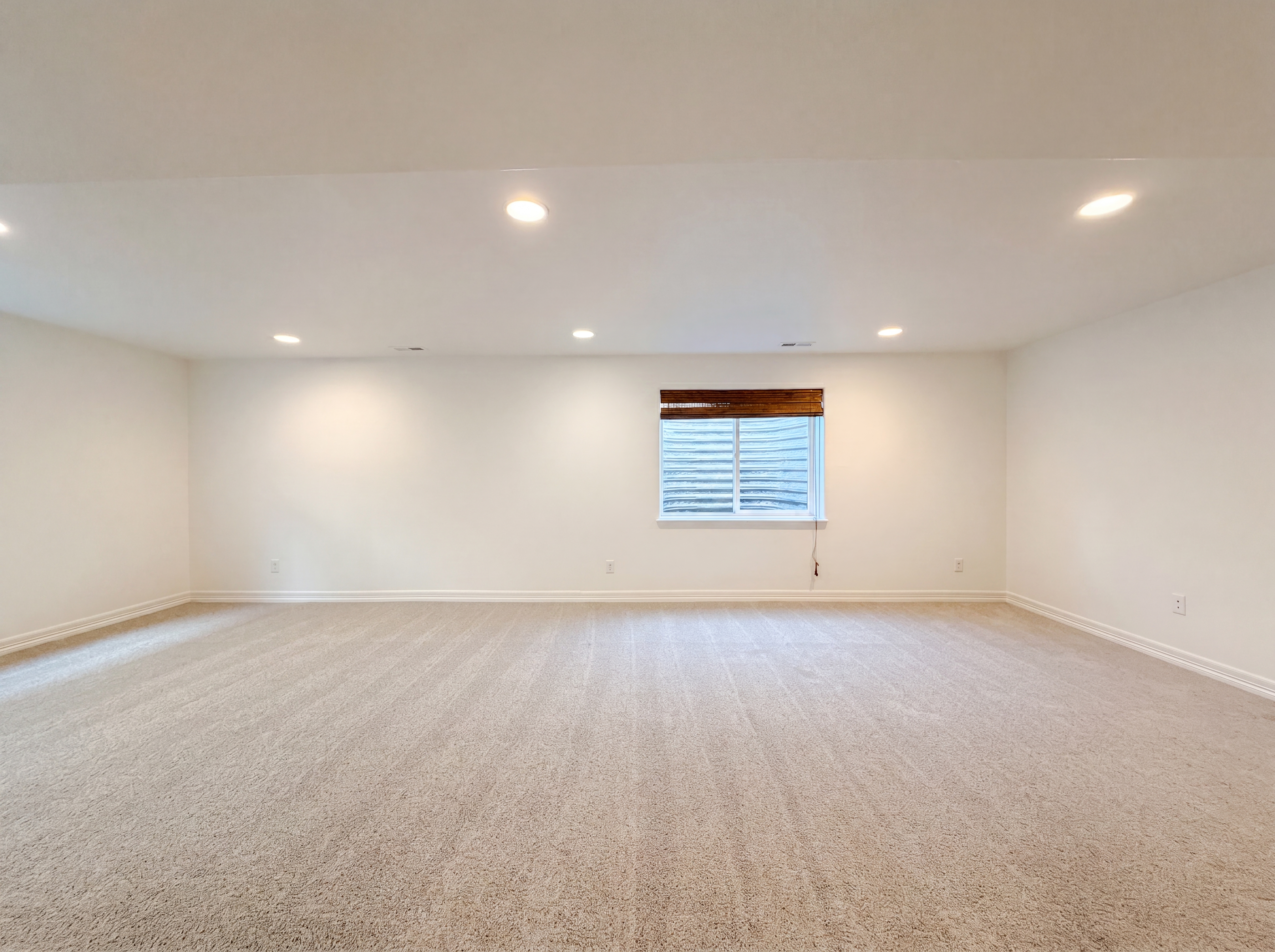 Photo 20 of 47 of 2403 Tabor St, Berthoud, CO