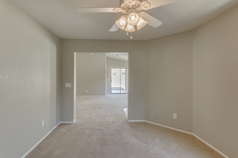 Photo 9 of 29 - 4182 E Tanzanite Ln, San Tan Valley, AZ 85143