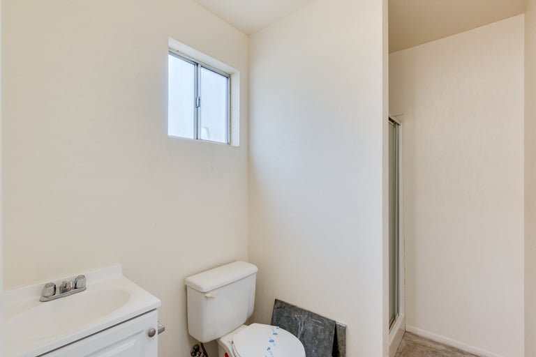 Photo 15 of 33 - 1028 N Dakota St, Chandler, AZ 85225