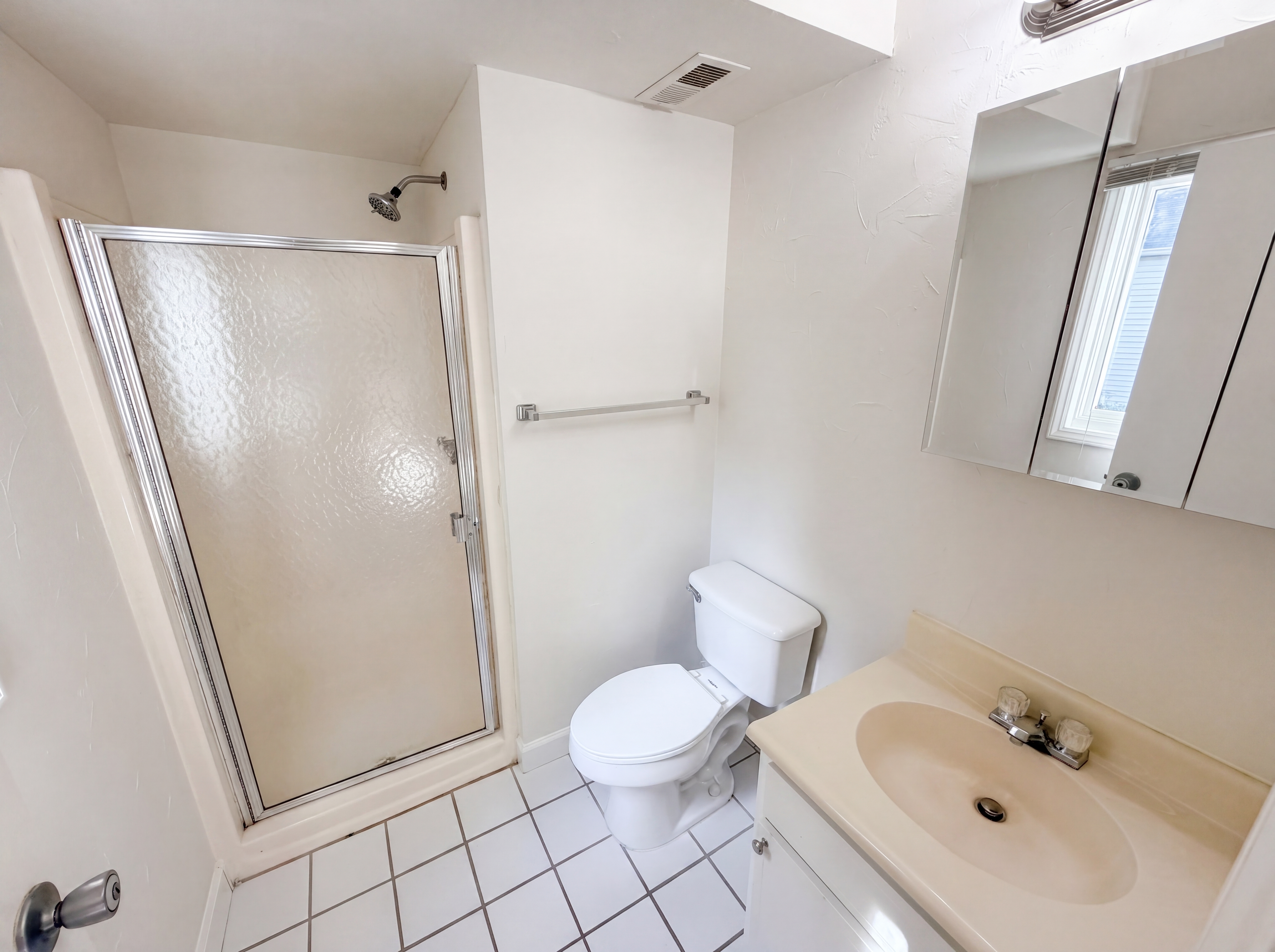 Photo 15 of 20 of 2020 Stoney Point Ln, Charlotte, NC