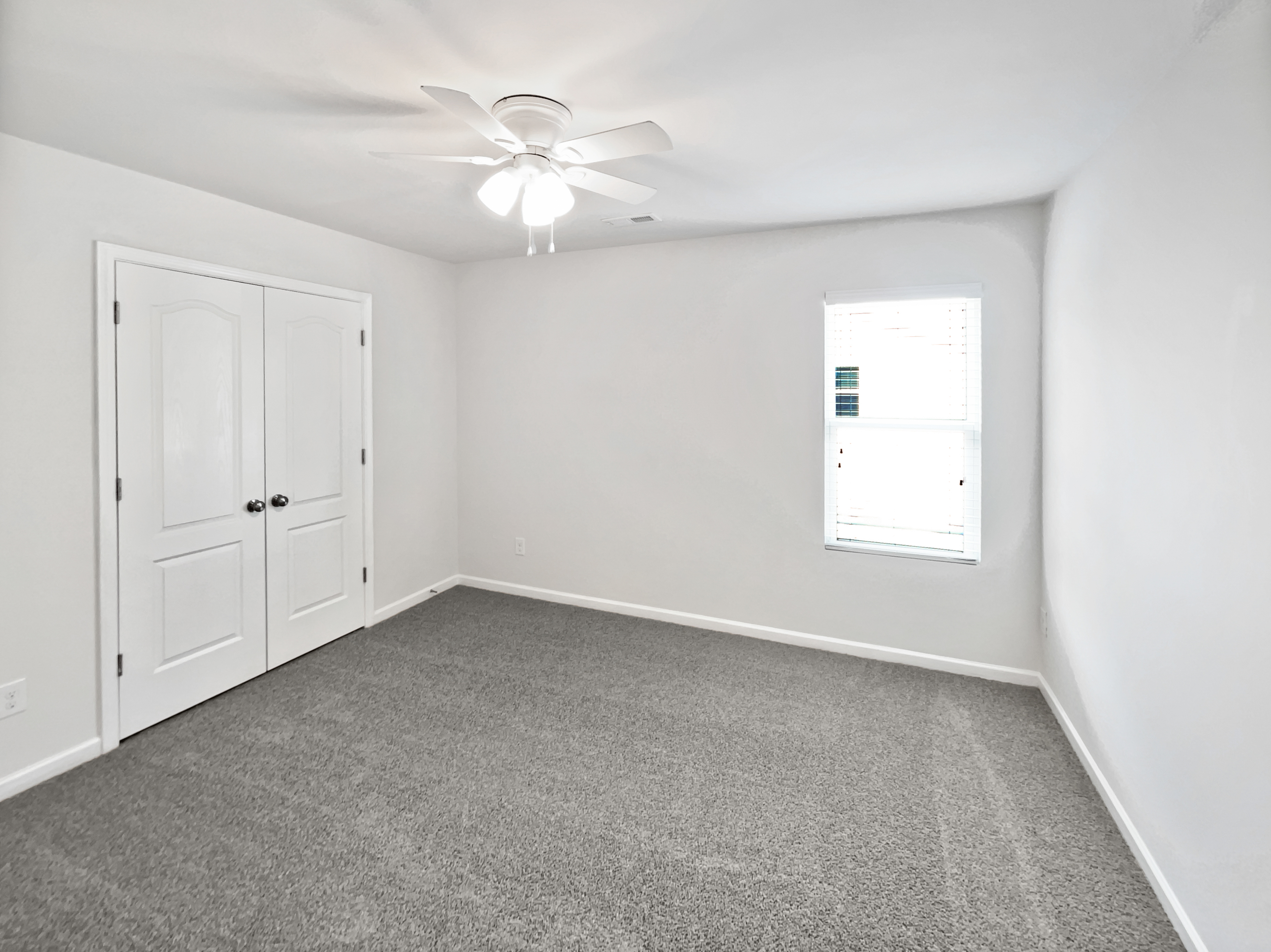 Photo 10 of 23 of 108 Greenway View Ct, Mount Holly, NC