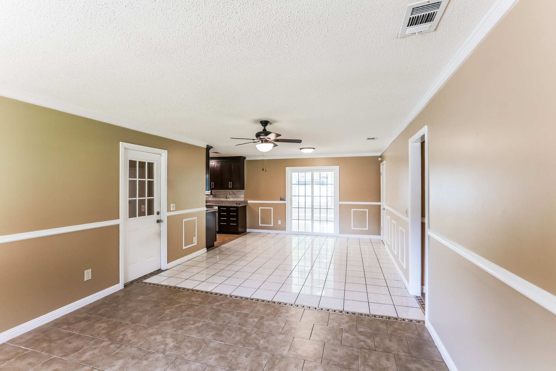 Photo 8 of 21 of 805 Ketch Ct, Hinesville, GA