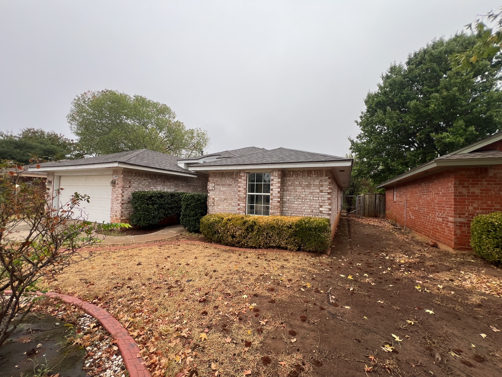 Photo 20 of 24 of 1709 Baron Dr, Norman, OK