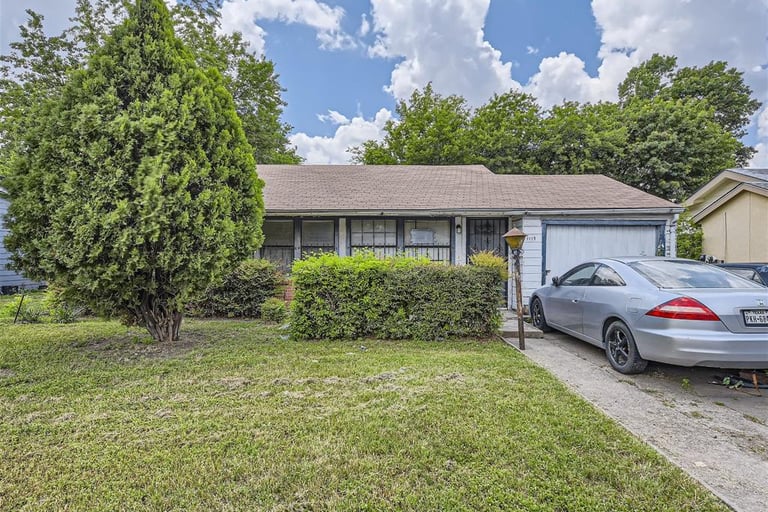 default property photo