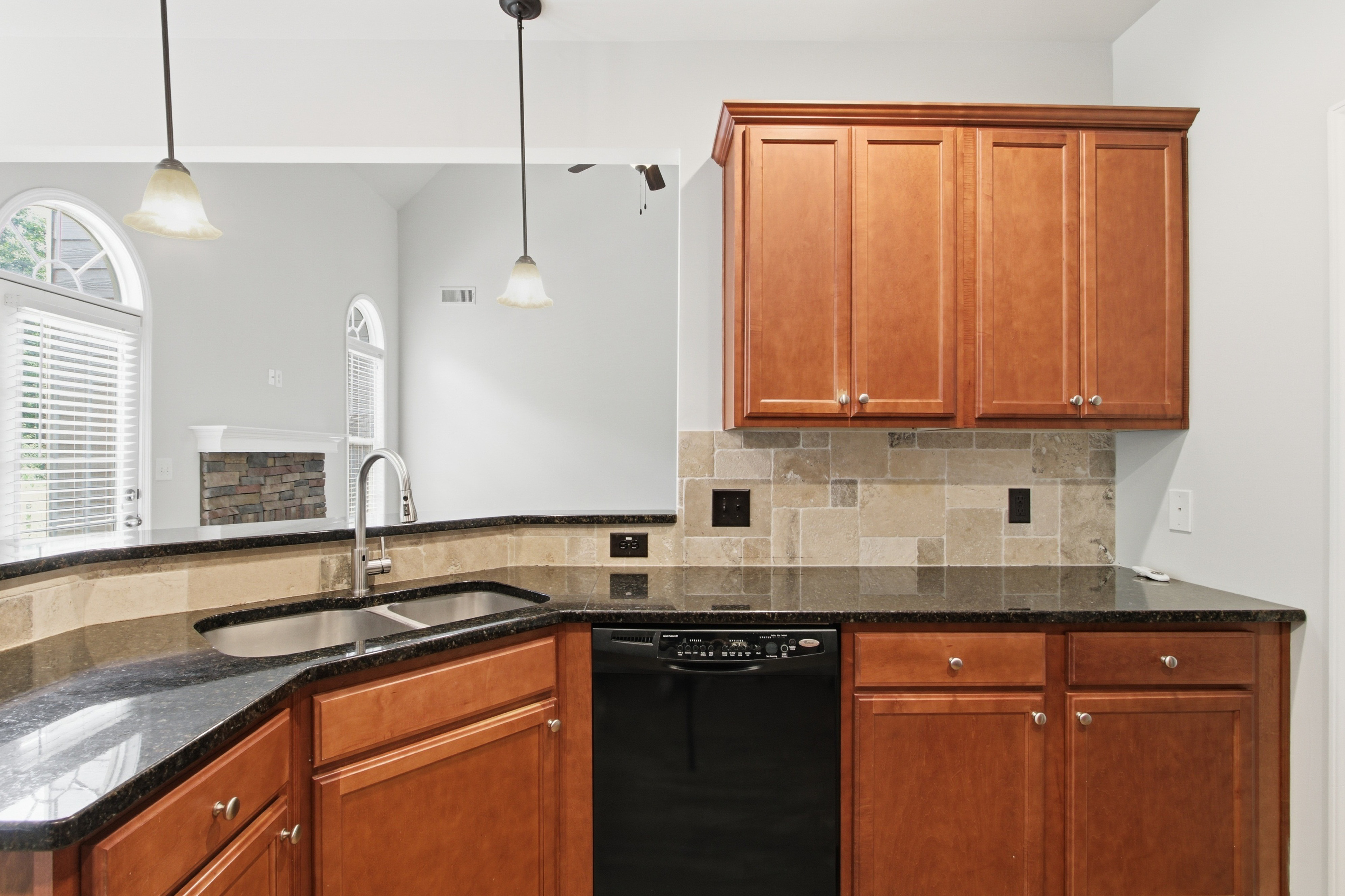 Photo 14 of 46 of 30 Roberson Dr NE, Cartersville, GA