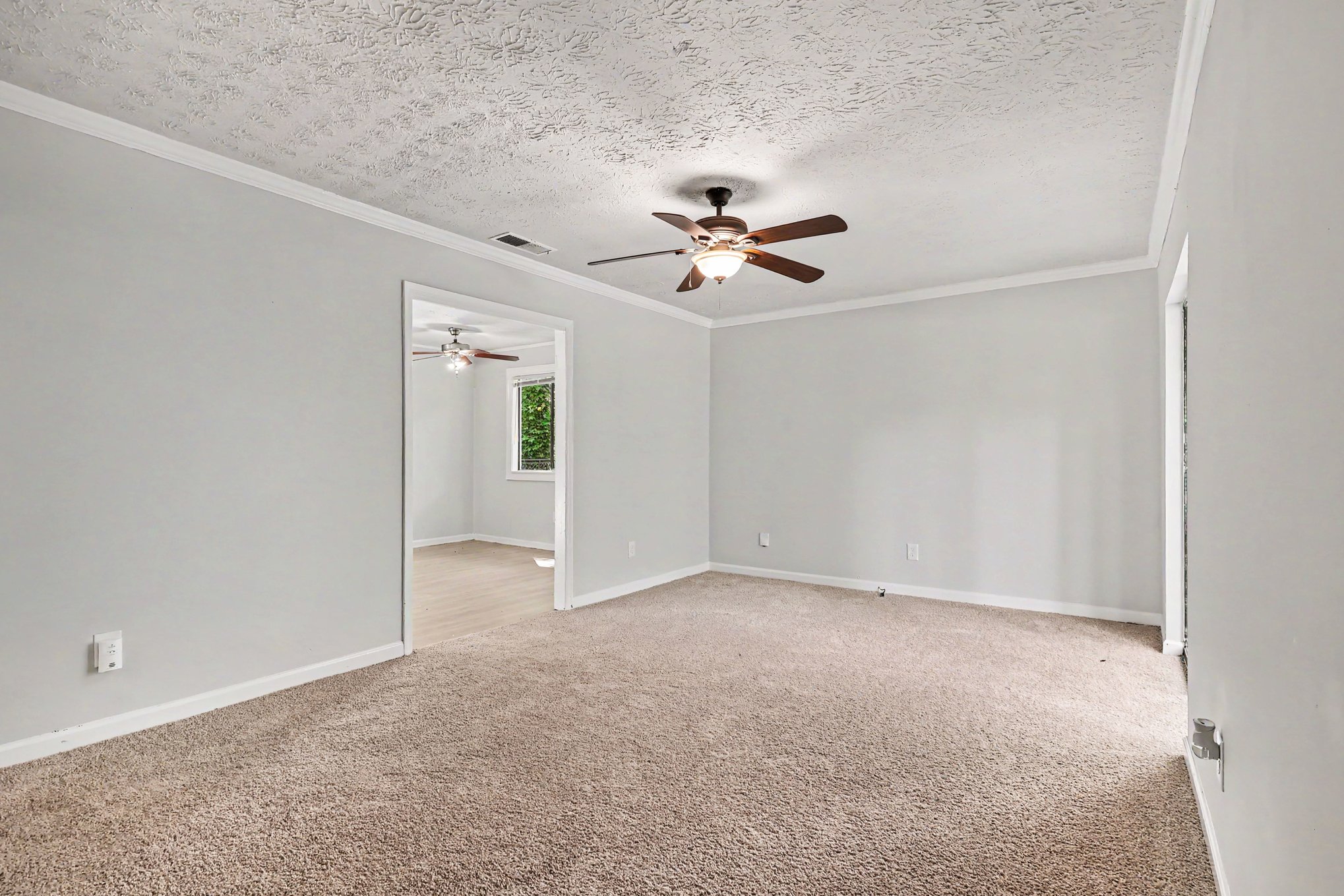 Photo 12 of 29 of 71 Bethesda Church Rd, Lawrenceville, GA