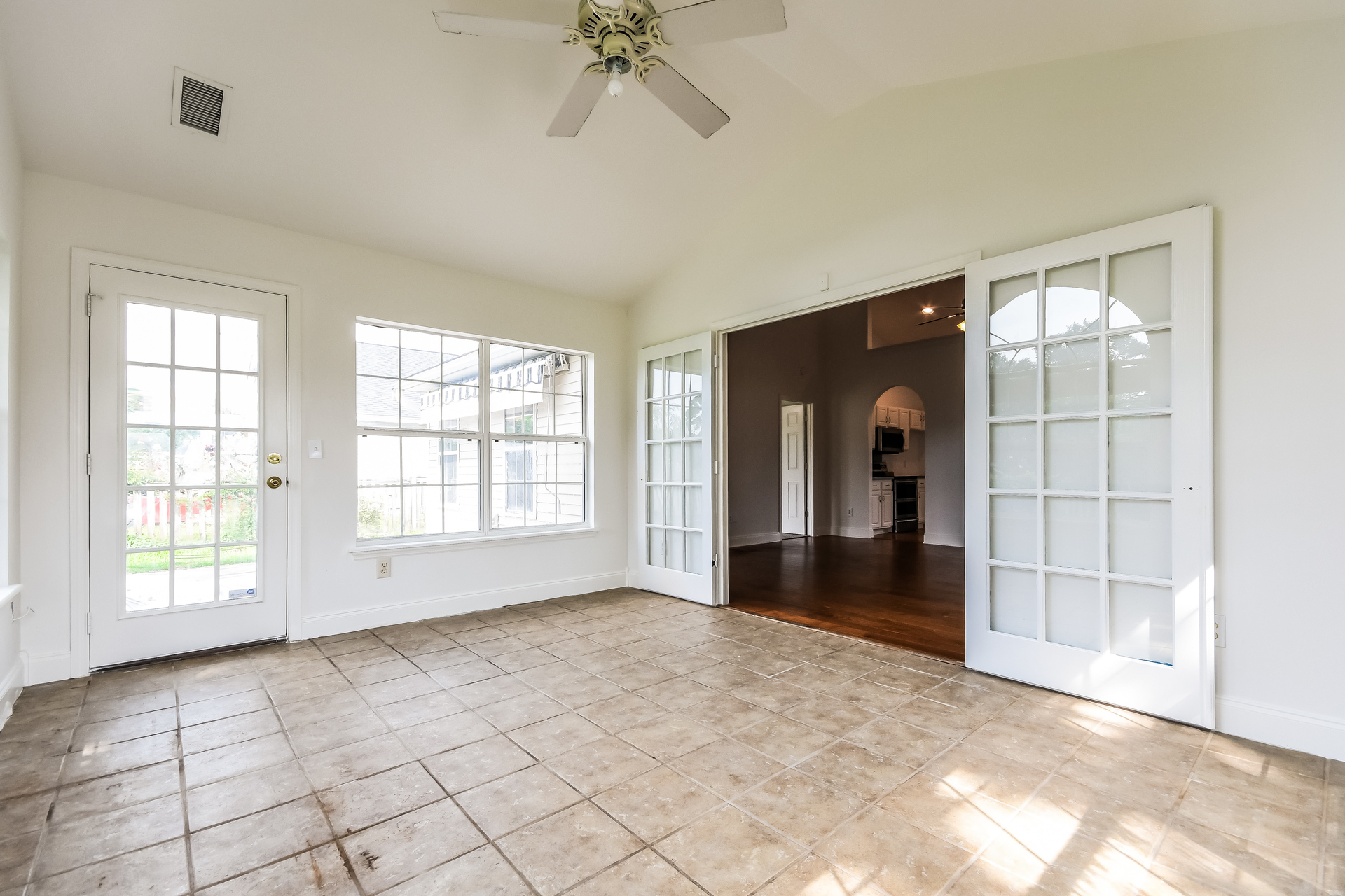 Photo 7 of 20 of 7176 Windmill Creek Rd, Charleston, SC