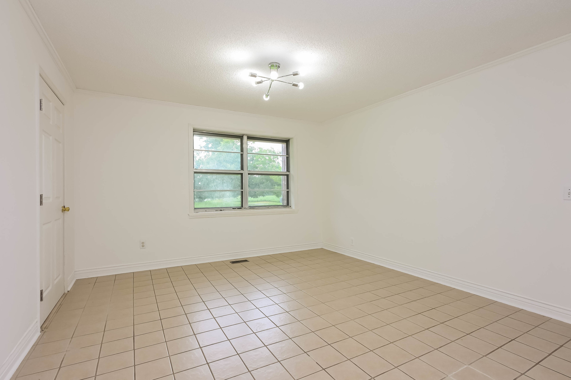 Photo 6 of 21 of 763 Oak Ave, Pinehurst, GA