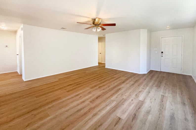 Property photo 3 of 2019 Kingsbridge Dr