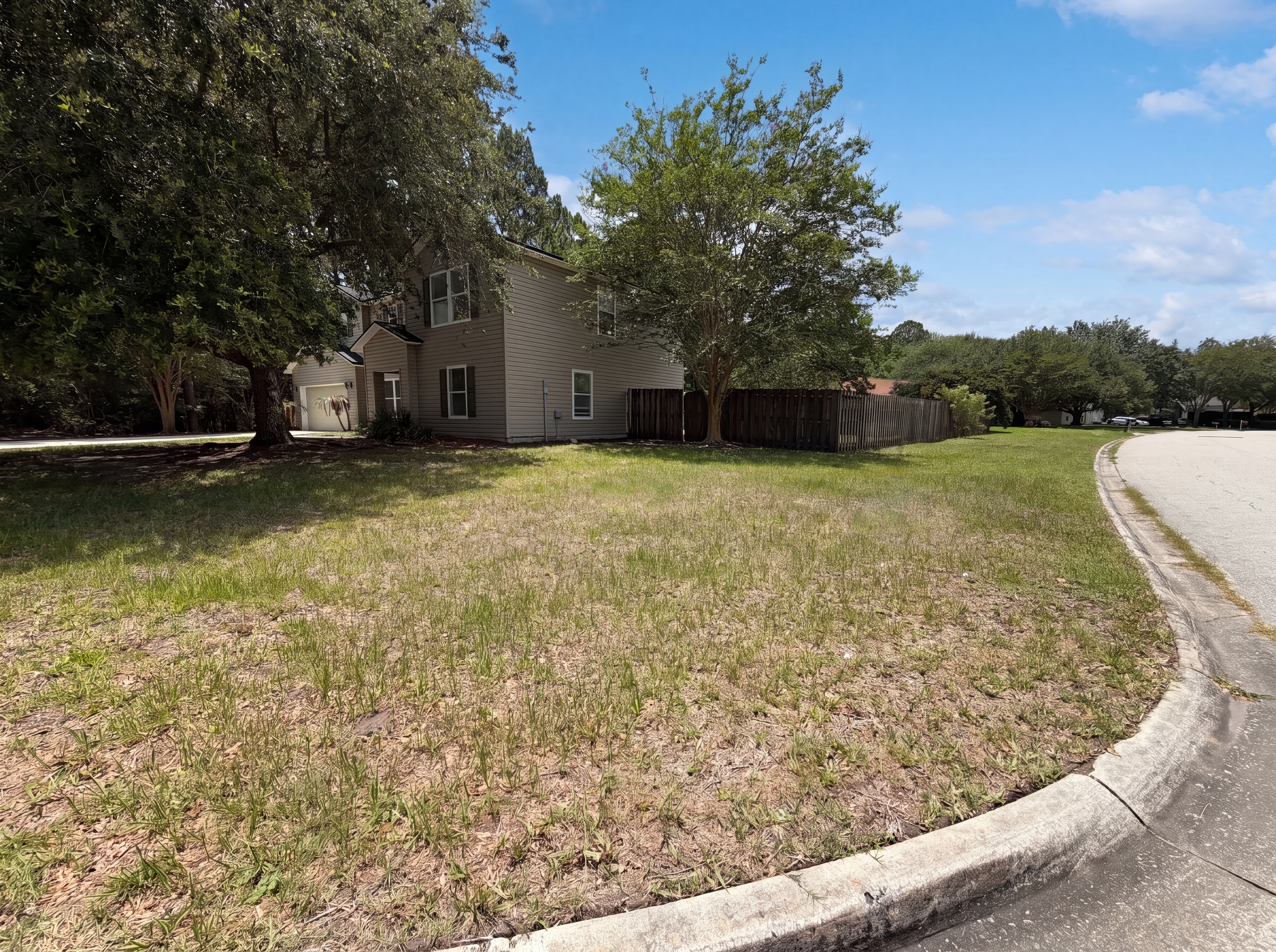 Photo 24 of 27 of 7002 Beekman Lake Dr, Jacksonville, FL