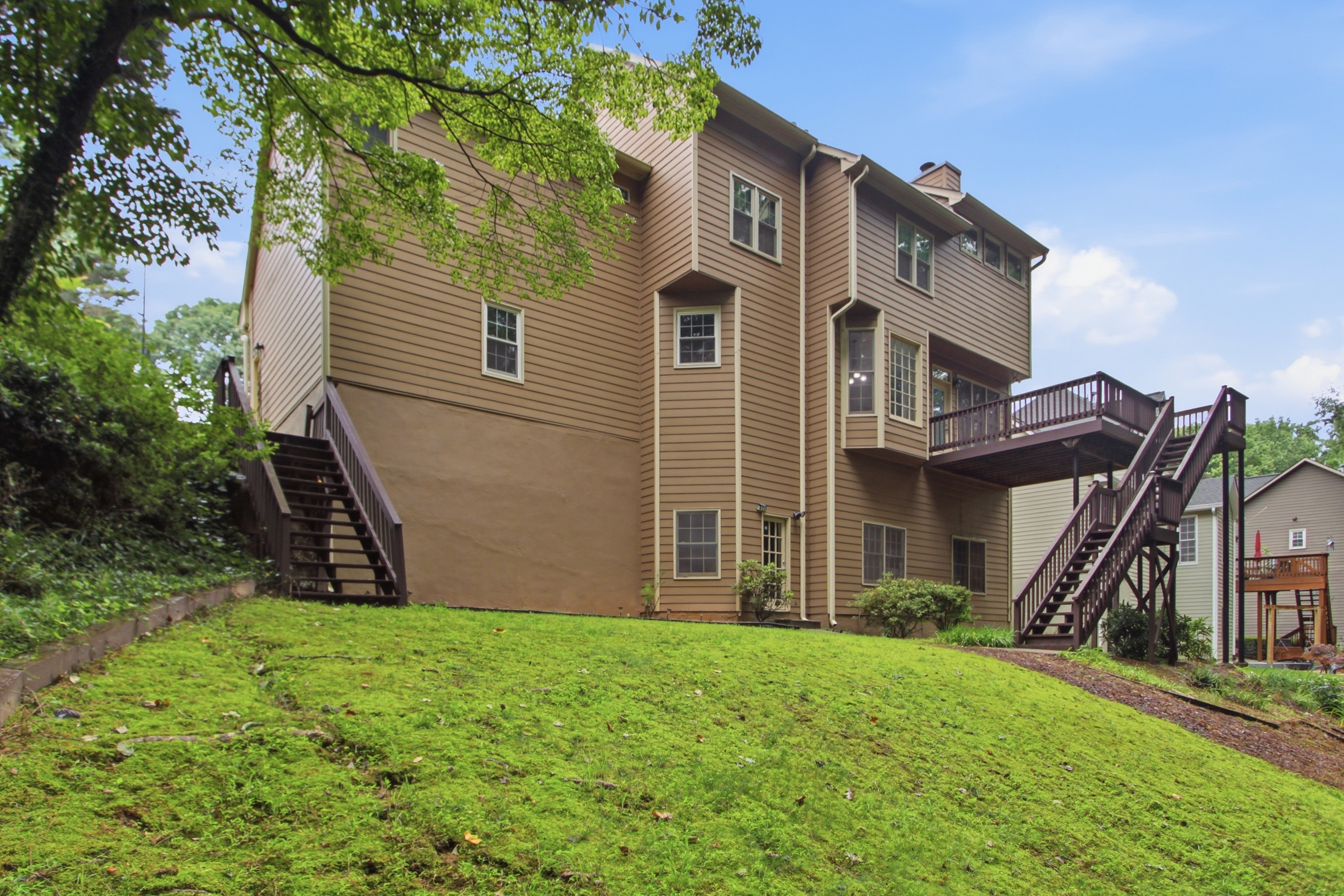 Photo 43 of 47 of 11715 Dunhill Place Dr, Johns Creek, GA