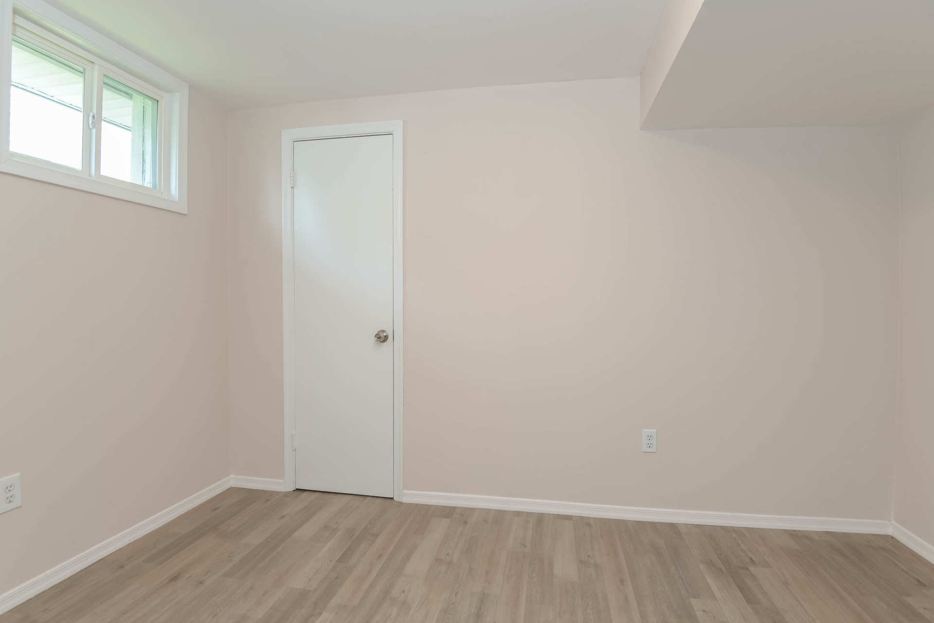 Photo 14 of 22 of 4810 Lexington Ave, Beltsville, MD