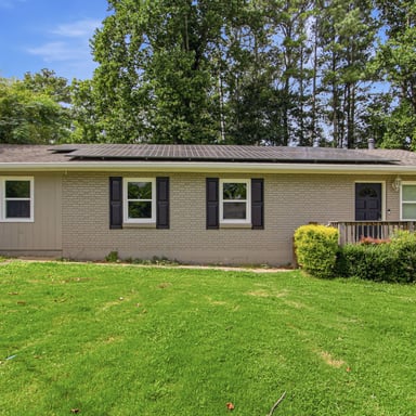 Property photo 1 of 414 Paulding Ln