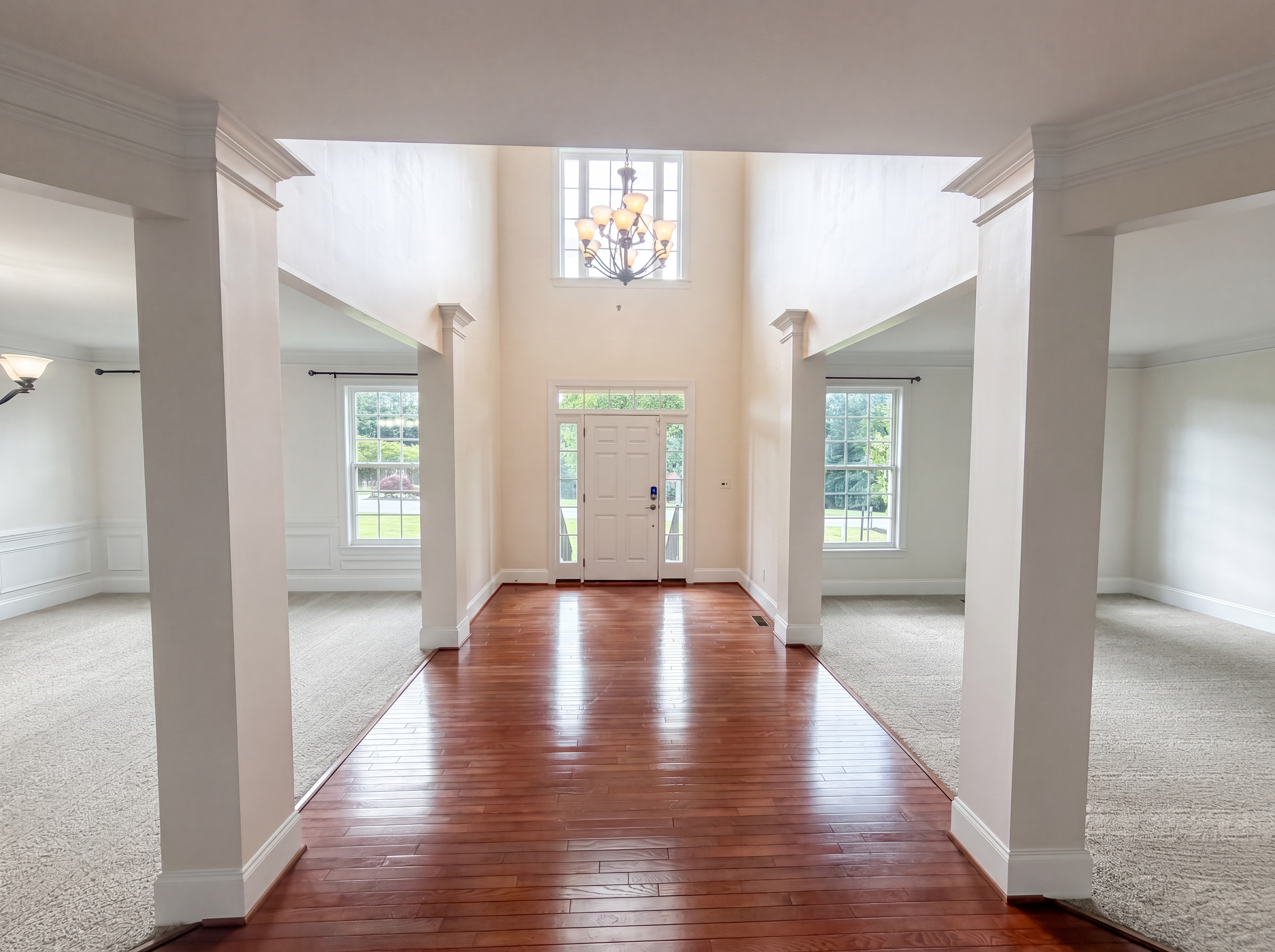 Photo 6 of 33 of 7791 Newhaven Dr, Oak Ridge, NC