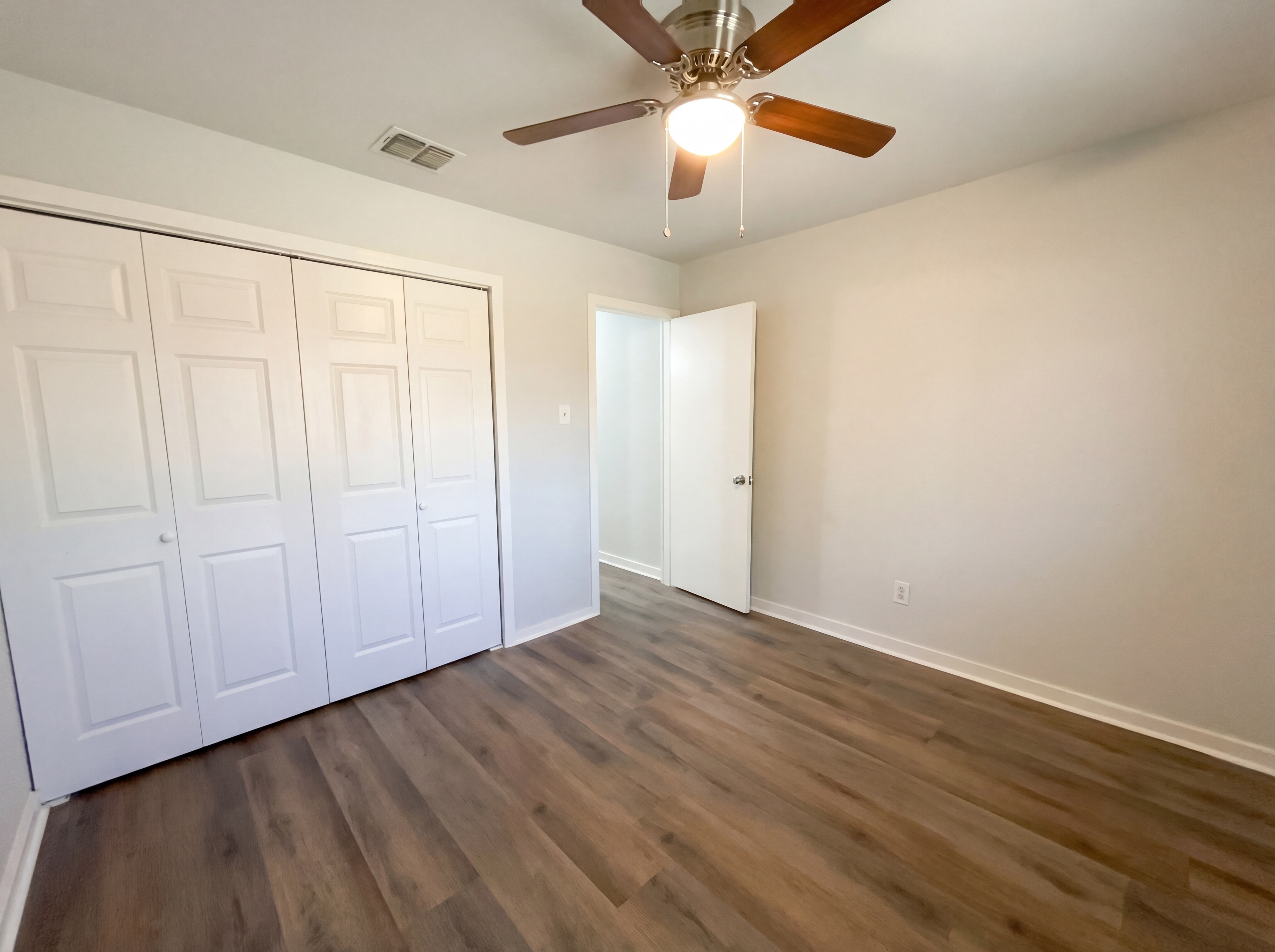 Photo 14 of 20 of 8911 Rich Trace St, San Antonio, TX