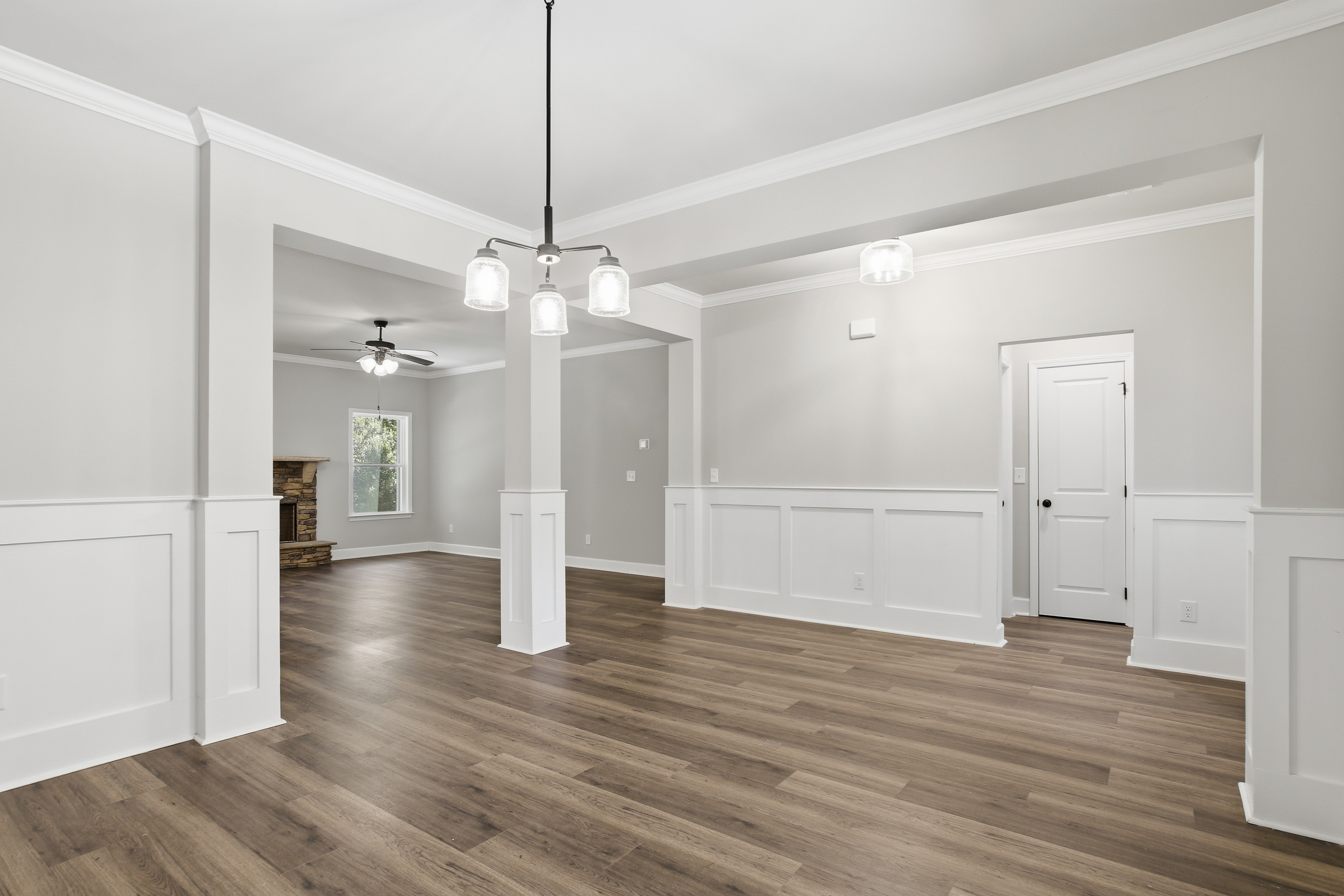 Photo 3 of 41 of 45 Hawthorn Ln, Covington, GA
