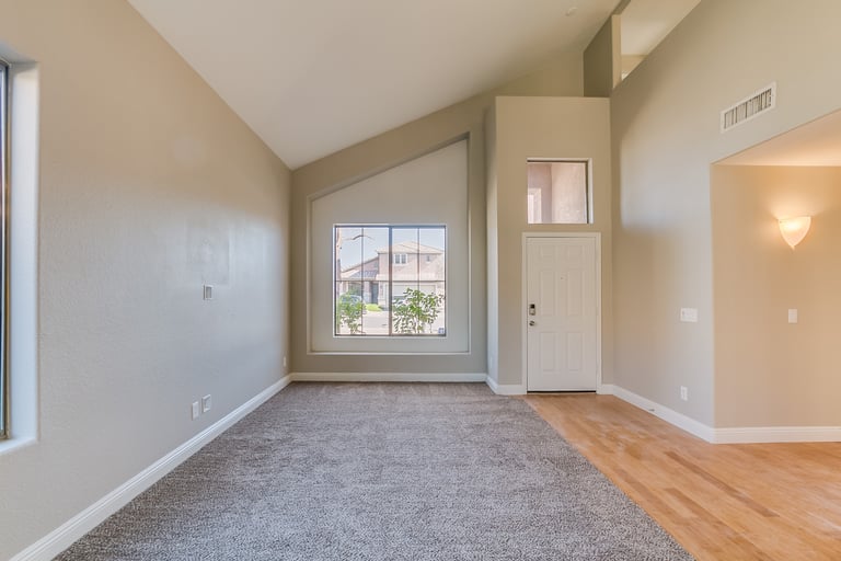 Photo 4 of 37 - 12583 W Indianola Ave, Avondale, AZ 85392