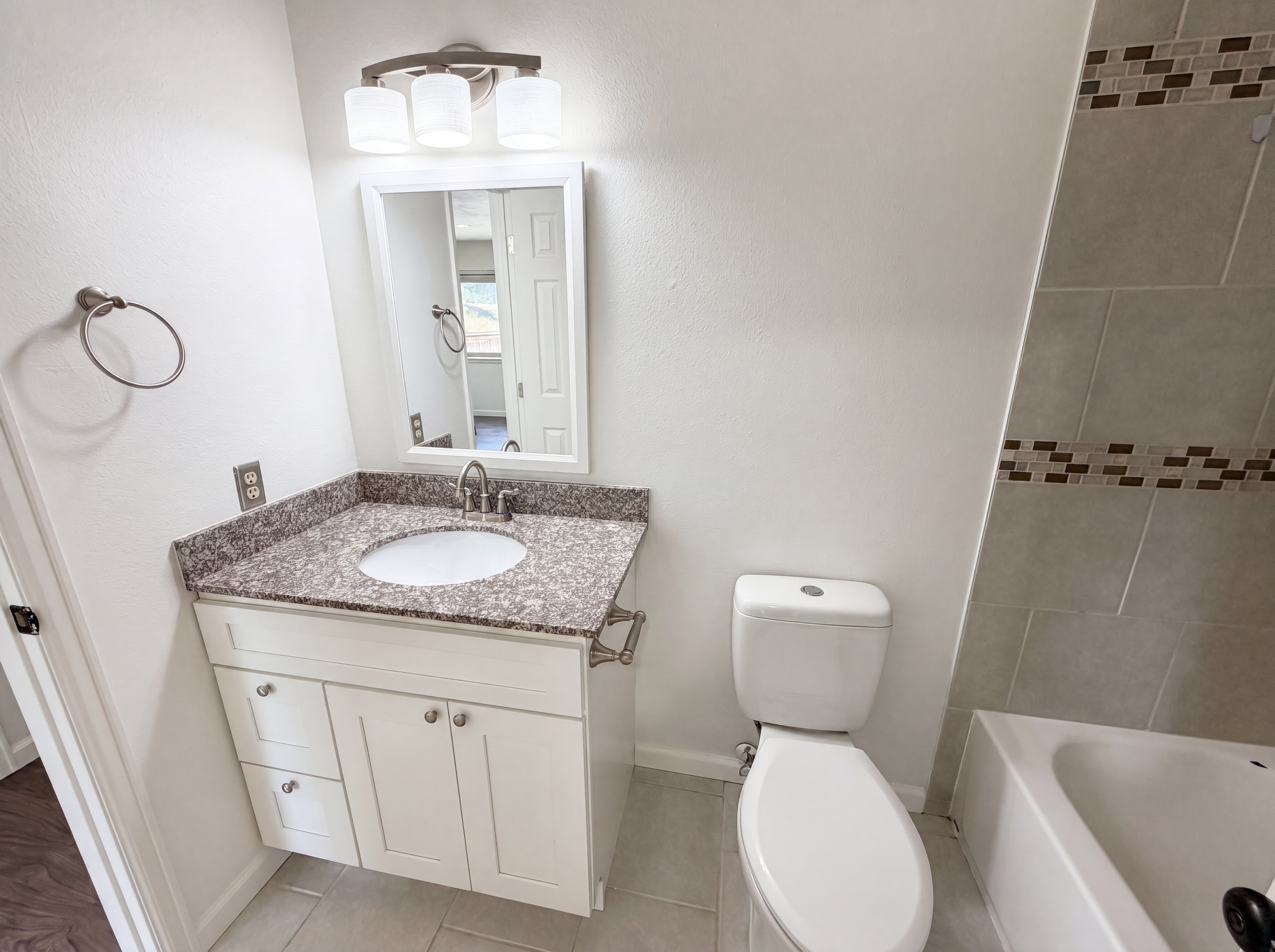 Photo 14 of 28 of 11835 Lincoln St, Northglenn, CO