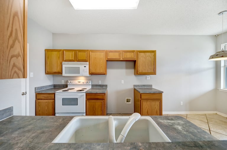Photo 6 of 26 - 6400 Rainwater Way, Fort Worth, TX 76179