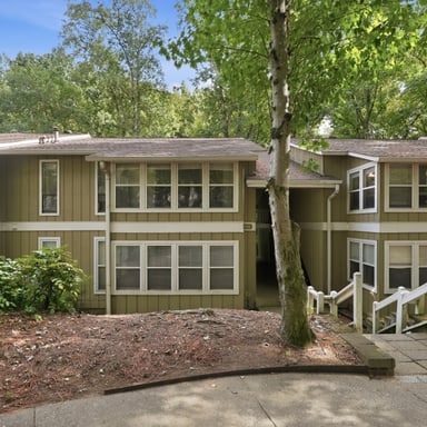 Property photo 1 of 5145 Roswell Rd Unit 7