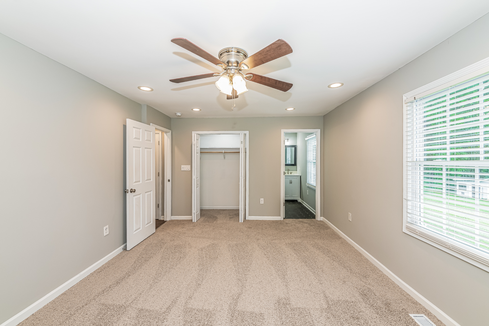 Photo 4 of 21 of 4685 Dorsey Rd, Oxford, NC
