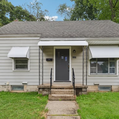 Property photo 1 of 1237 Easton Dr