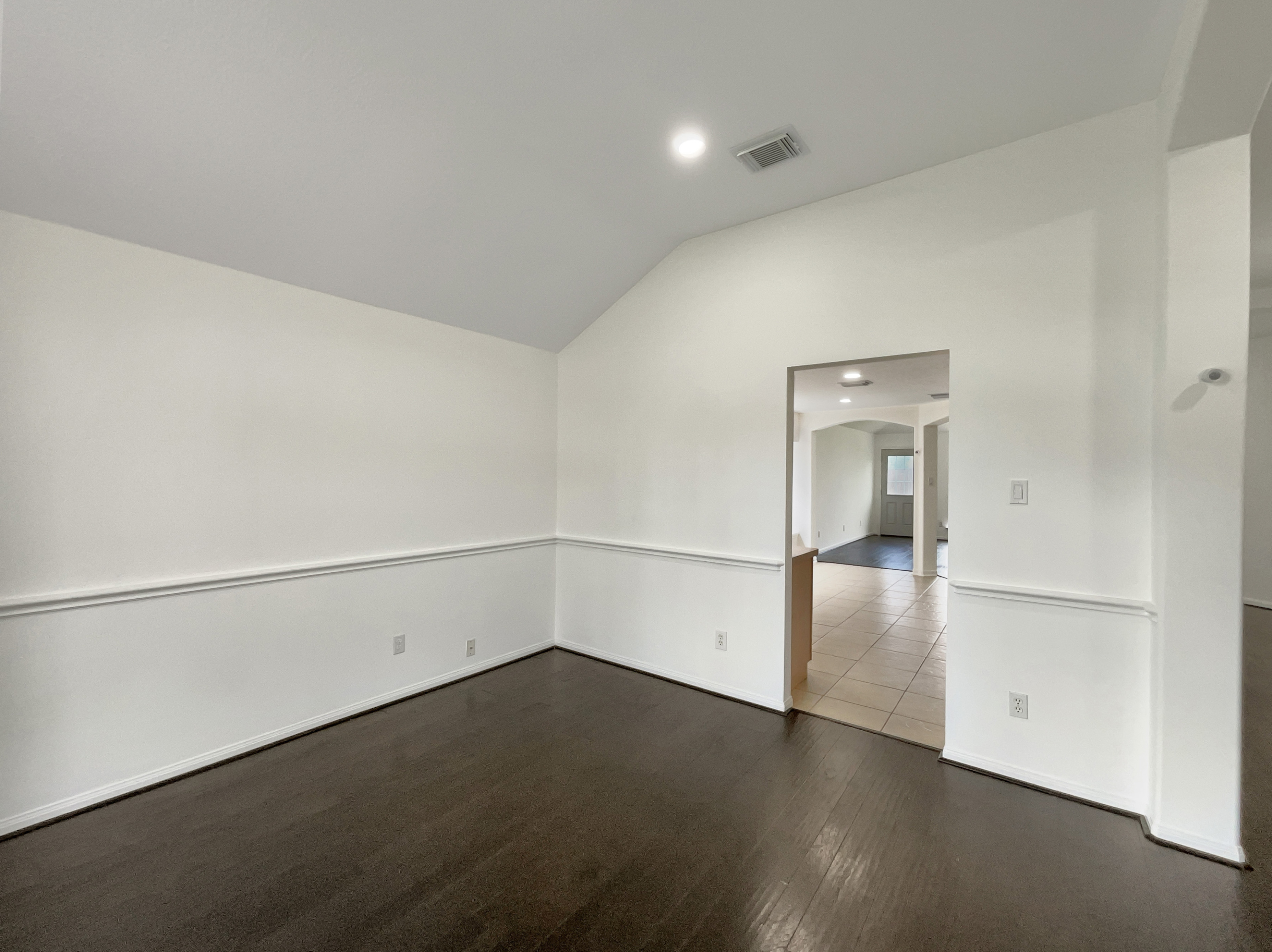 Photo 9 of 19 of 4326 Eaglewood Trail Dr, Fresno, TX