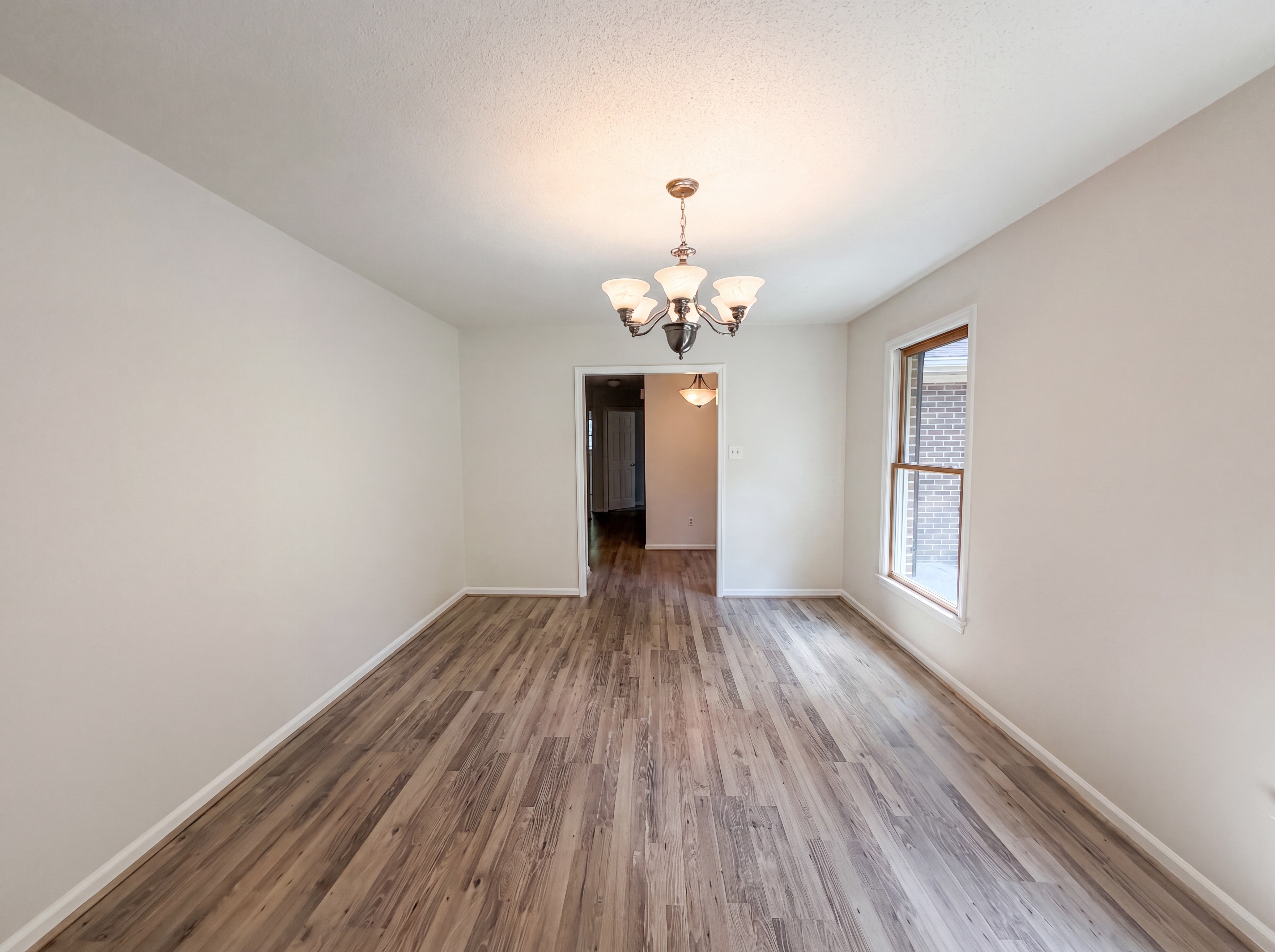 Photo 3 of 16 of 4822 Heritage Dr, Durham, NC
