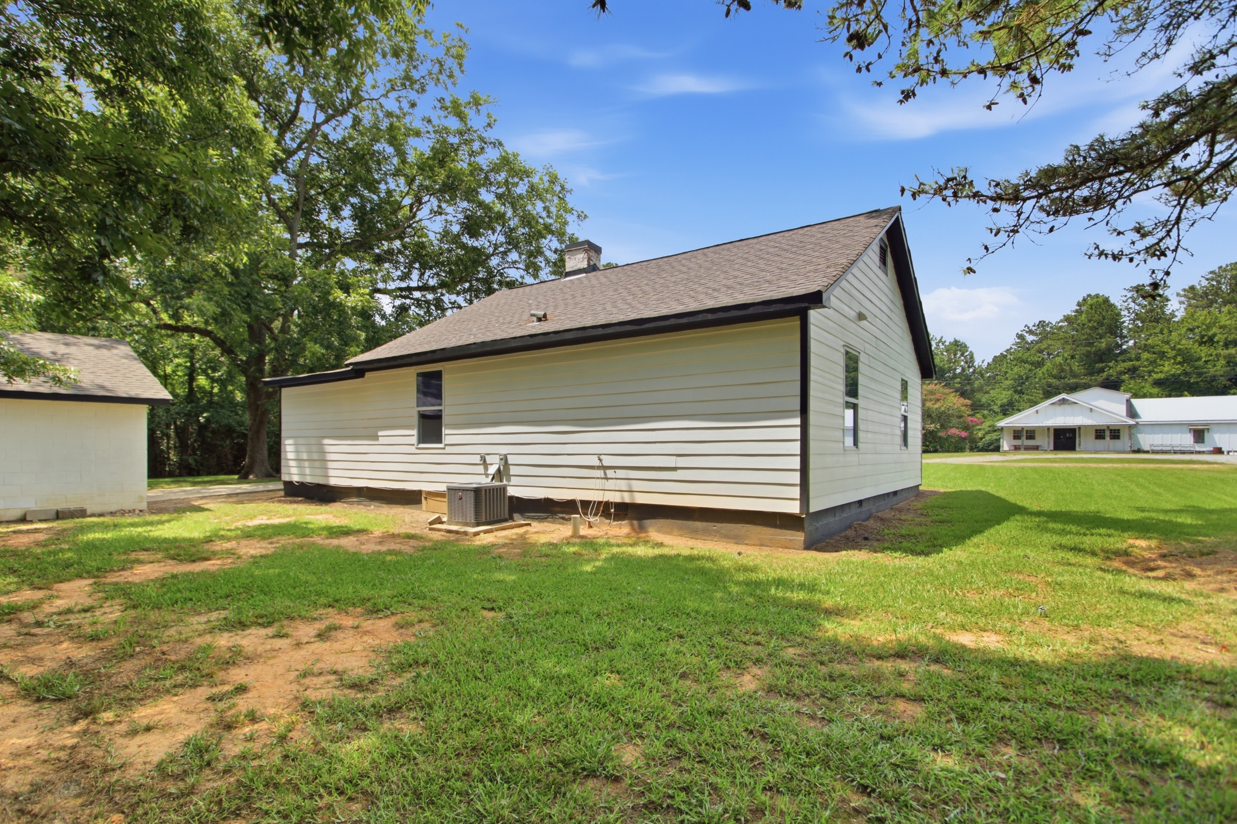 Photo 25 of 29 of 2929 Vinson Mountain Rd, Rockmart, GA
