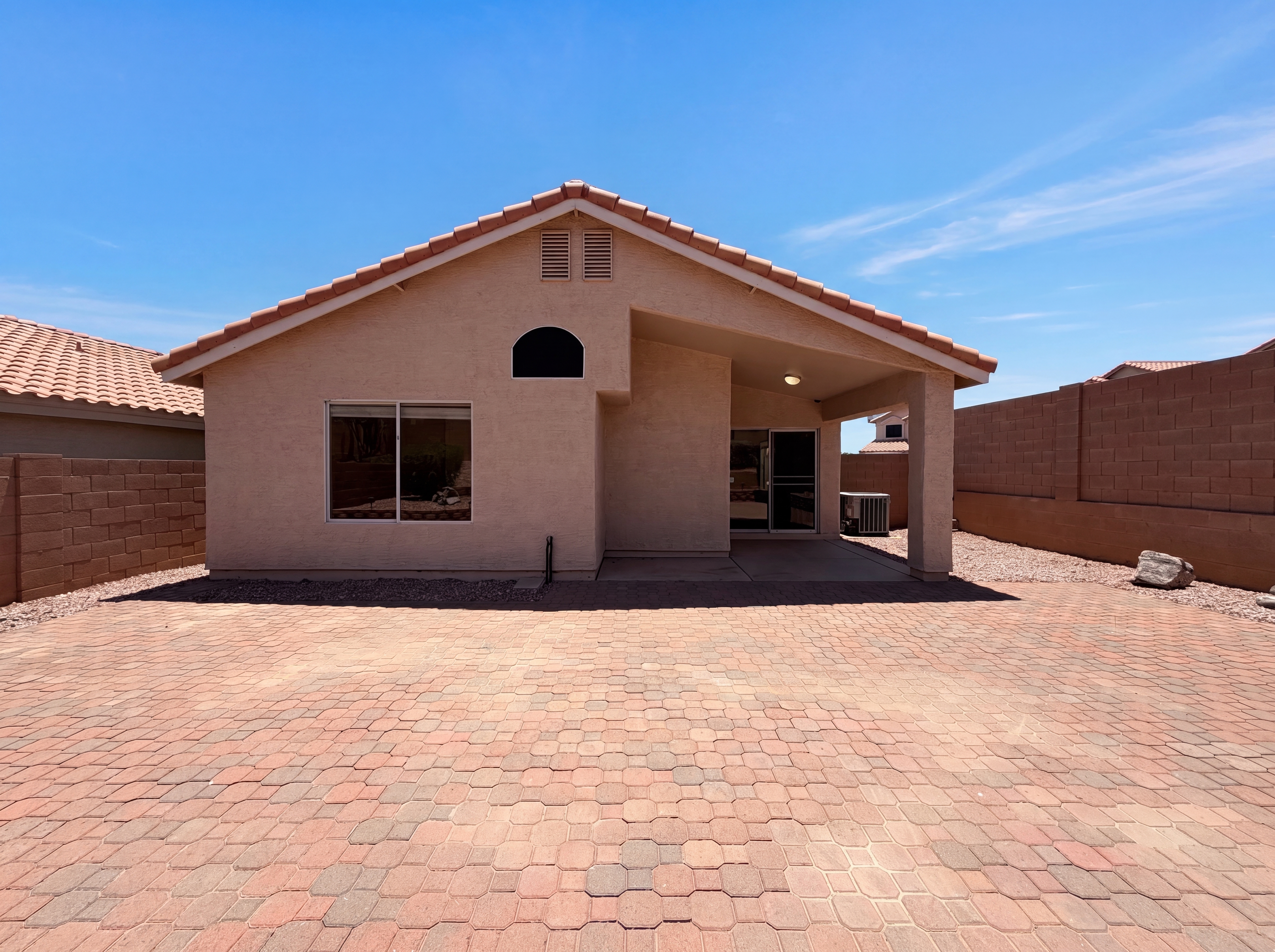 Photo 6 of 19 of 2018 E Windsong Dr, Phoenix, AZ