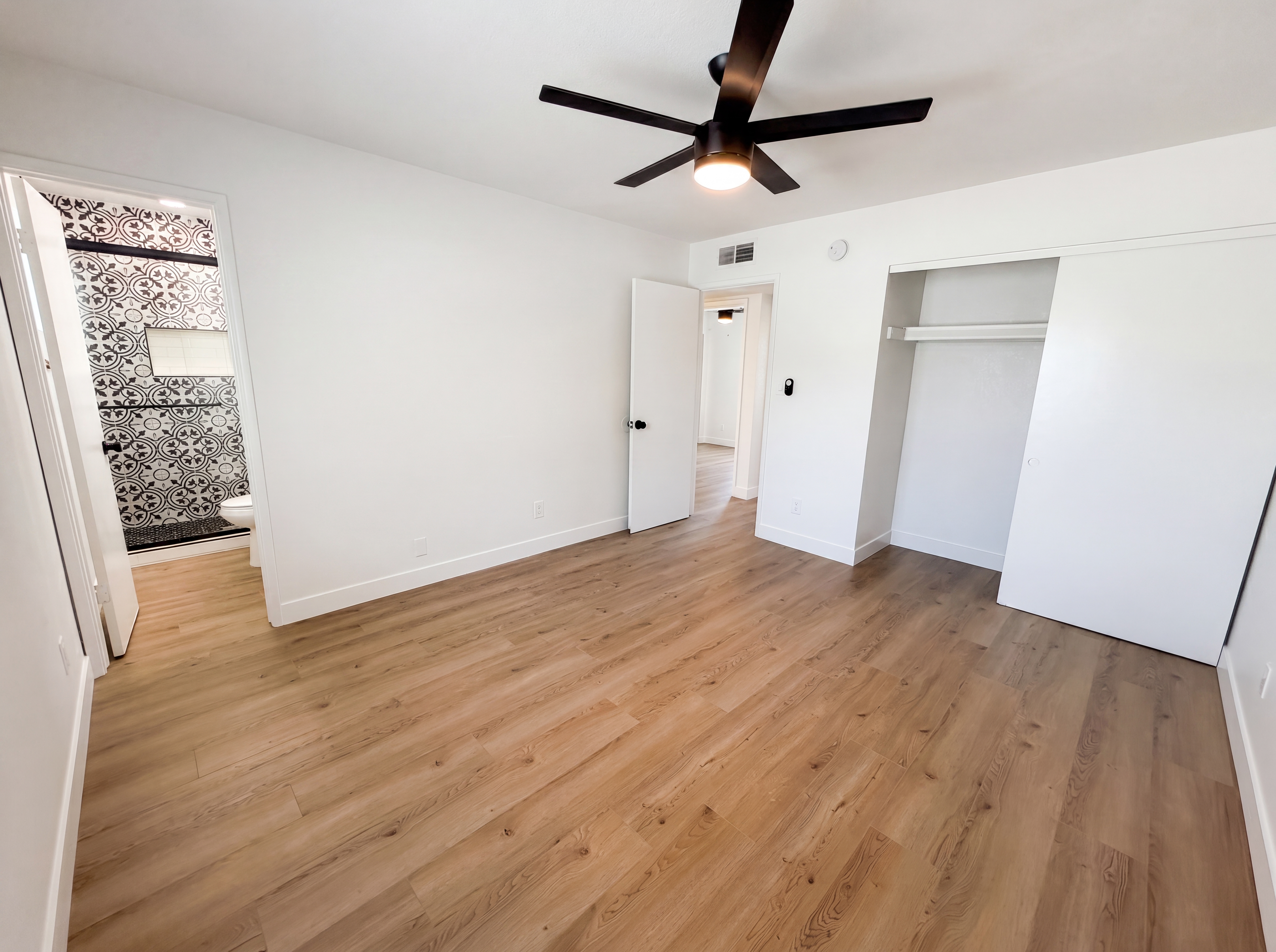 Photo 4 of 19 of 2507 E Buffalo St, Chandler, AZ