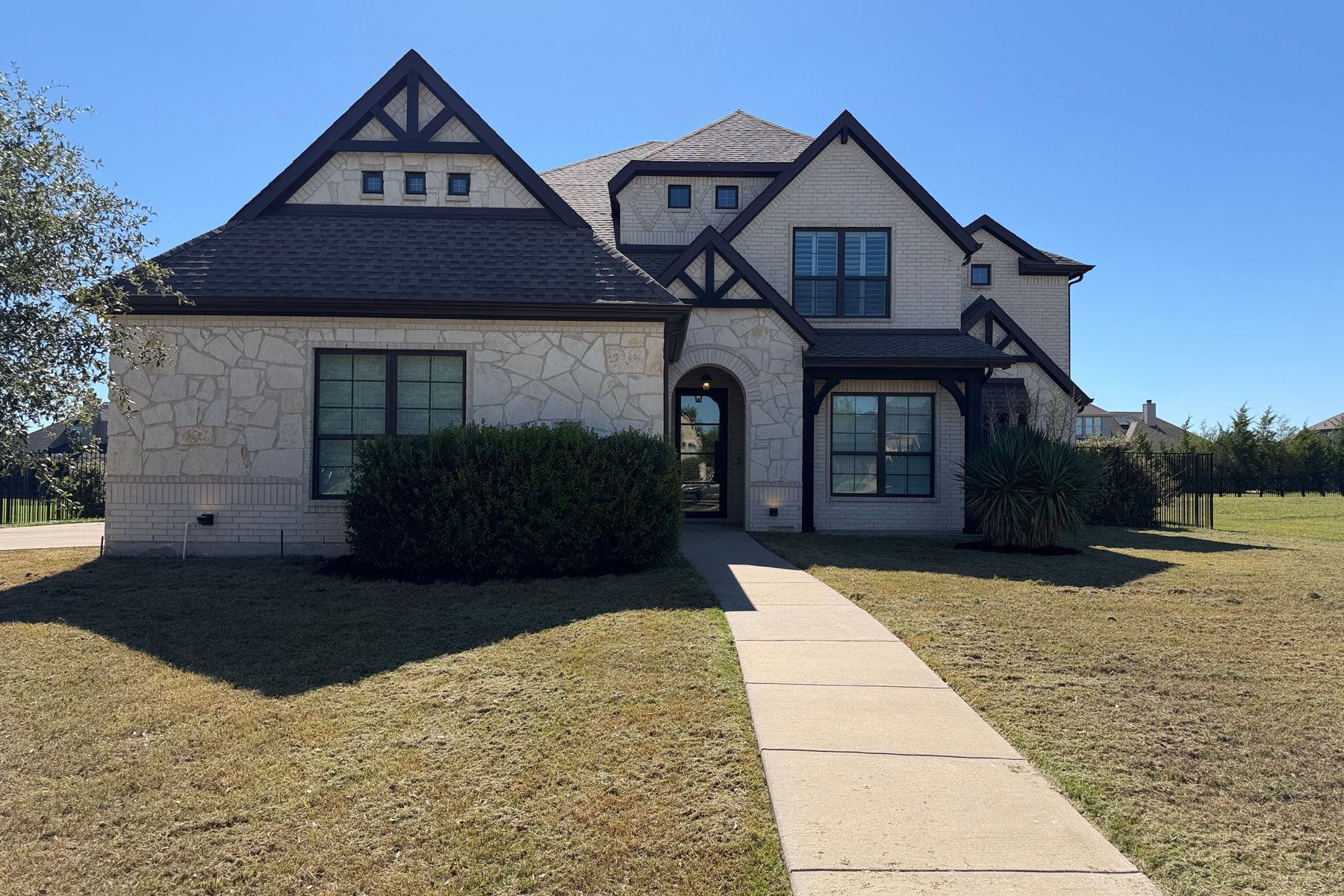 Photo 1 of 1505 Hudson Dr